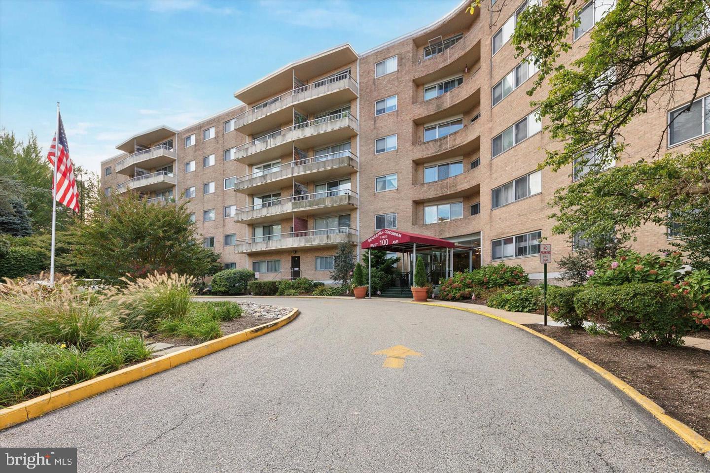 JENKINTOWN - Residential