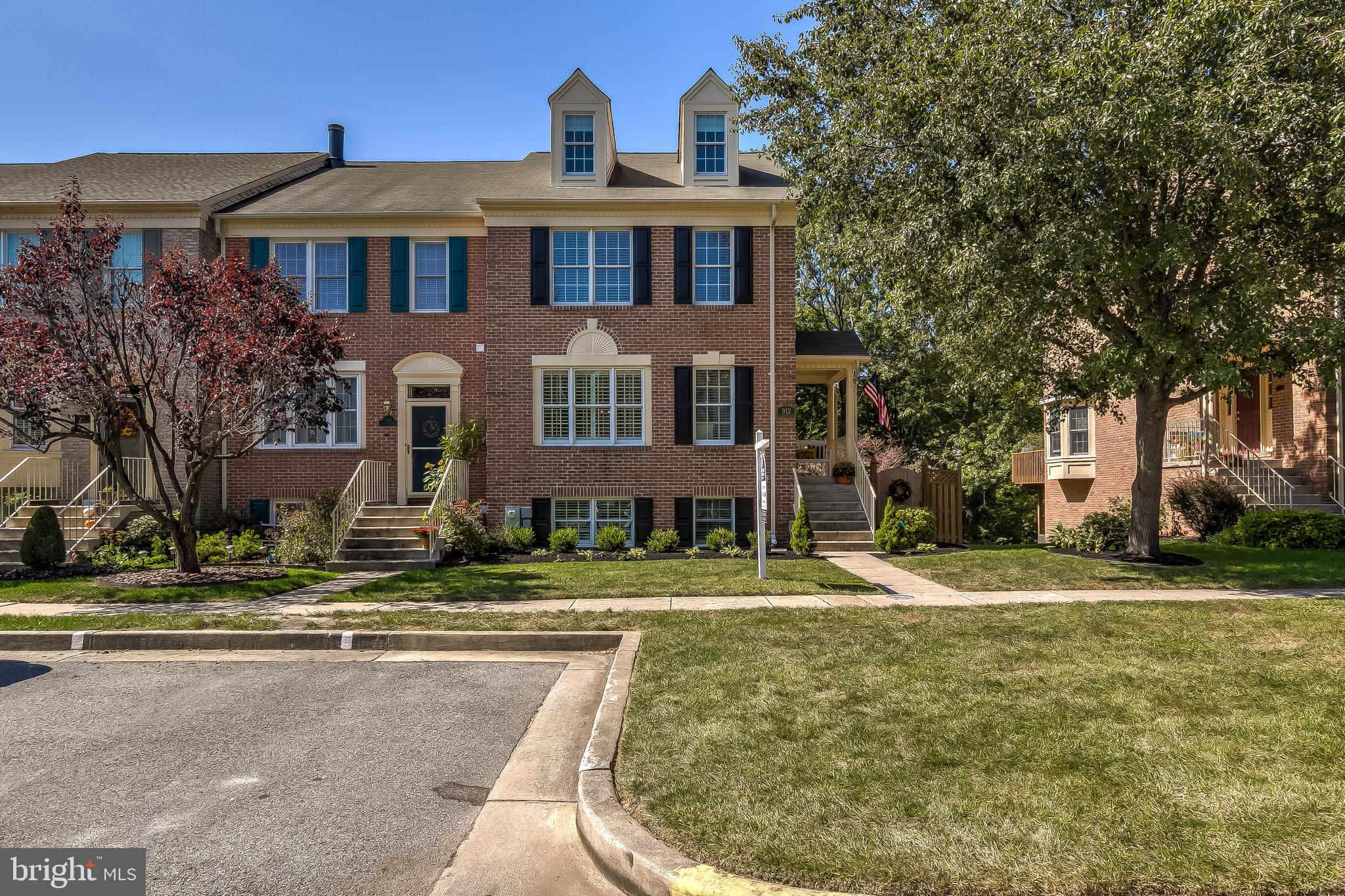 Spectacular, rarely available end of group townhome in beautiful Hunt Valley. This gorgeous home features 4 beds and 3.5 baths. The foyer leads to a breathtaking living area featuring custom plantation shutters and gleaming hardwood floors. The kitchen is bright with white cabinetry and granite counters, equipped with GE Profile appliances and a new KitchenAid dishwasher. Stunning primary suite with loft, walk-in-closet, and jacuzzi bathtub. Lower level family room features a gas fireplace and new atrium doors leading to the lower level patio. The yard features a new wooden fence out back with beautiful latticework and shadow board, in addition to professional landscaping. This gorgeous home is move-in ready and won't last long!