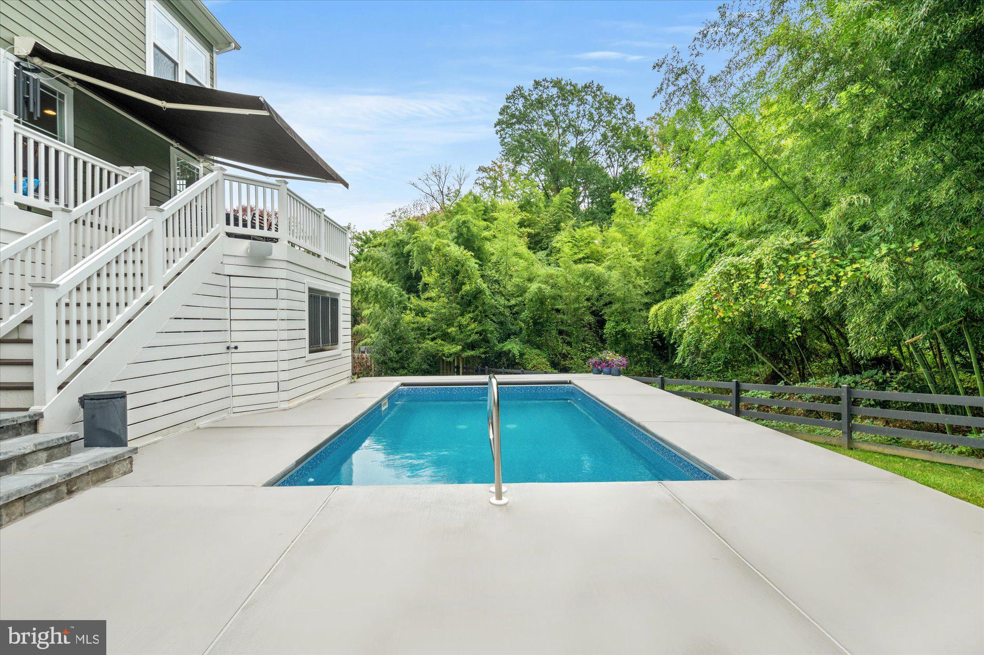 HOLLIN HALL VILLAGE - Residential