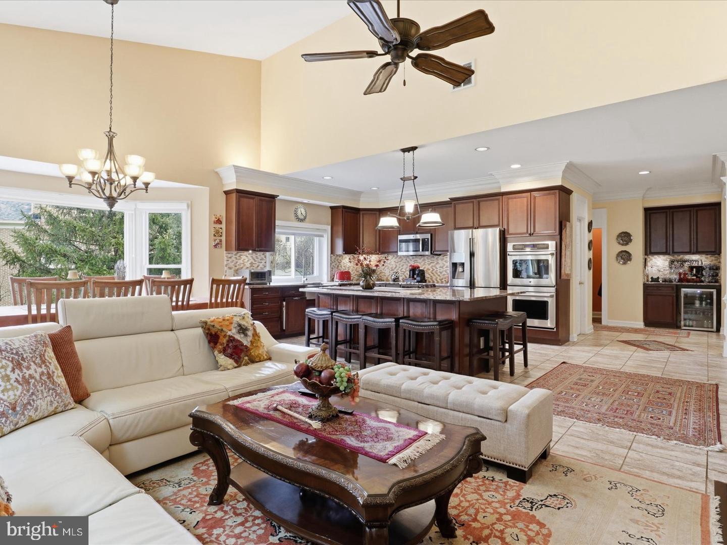 SMC MCLEAN - Residential