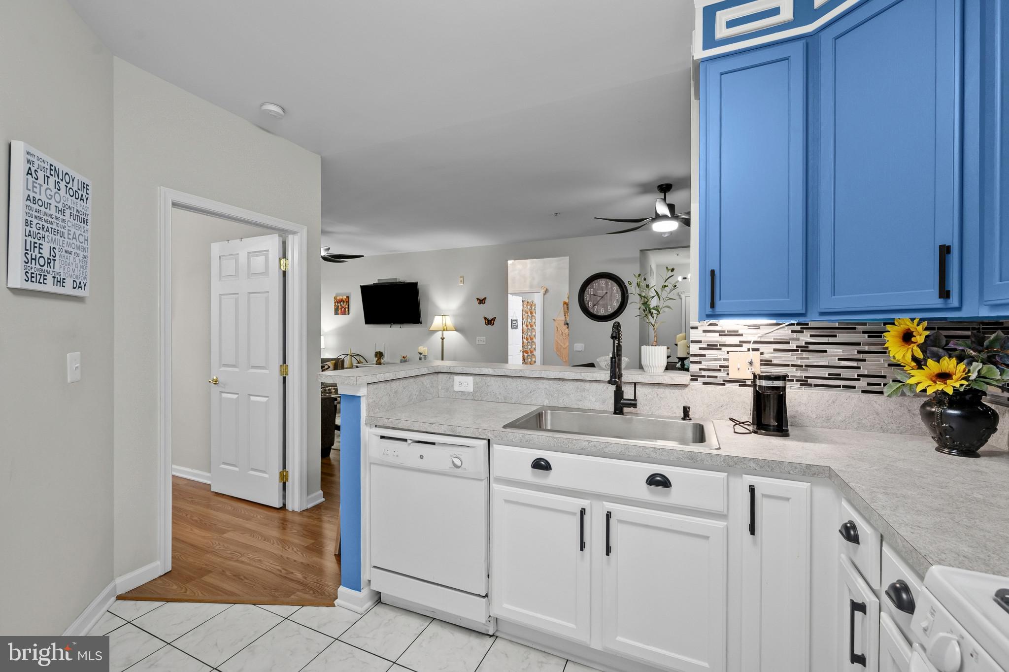 THE ADDISON AT ST PAUL - Residential