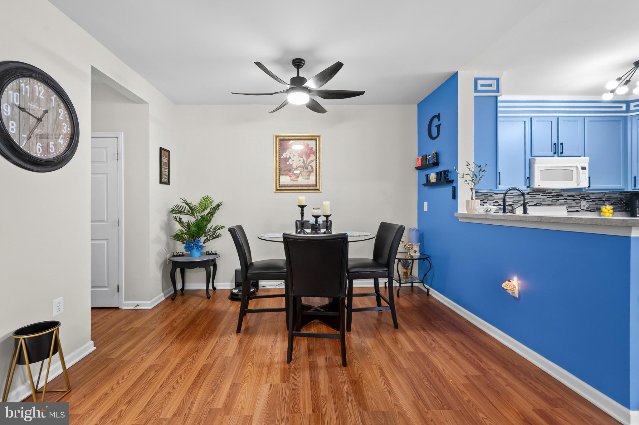 THE ADDISON AT ST PAUL - Residential