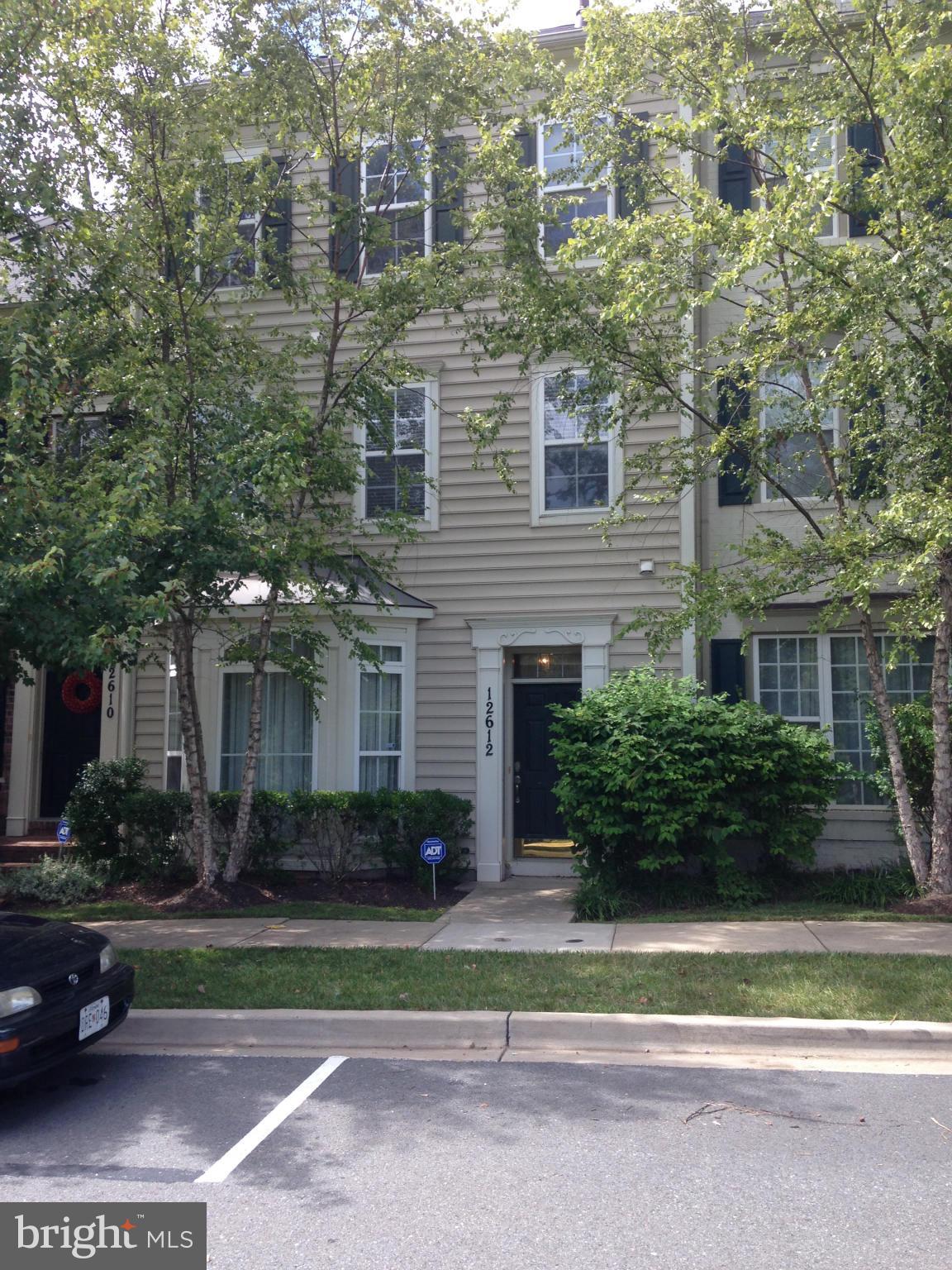 Pending Release Sought after Clarksburg Town Center - 3 level TH, Center Island Kitchen w/upgraded Cabinetry, Hardwood floors, Open Kit/Din Rm/Fam Rm w/FP. 2nd level Master suite w/Study/Den & Laun Rm. 3rd level 2 bedrms. Fenced in backyard, 2 car Detached Garage, This is a short sale will take at 30-90 days