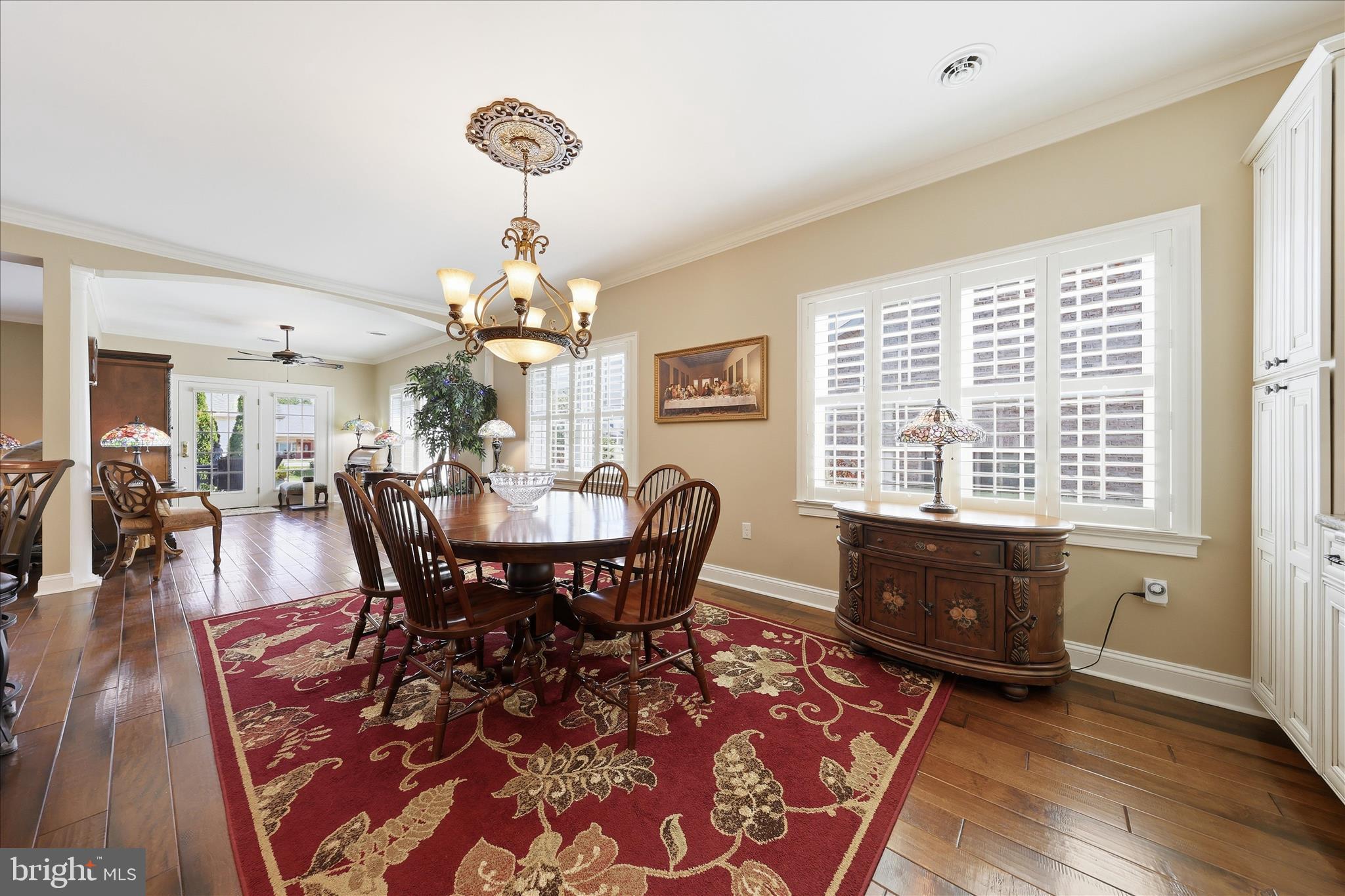 EMERALD POINTE - Residential