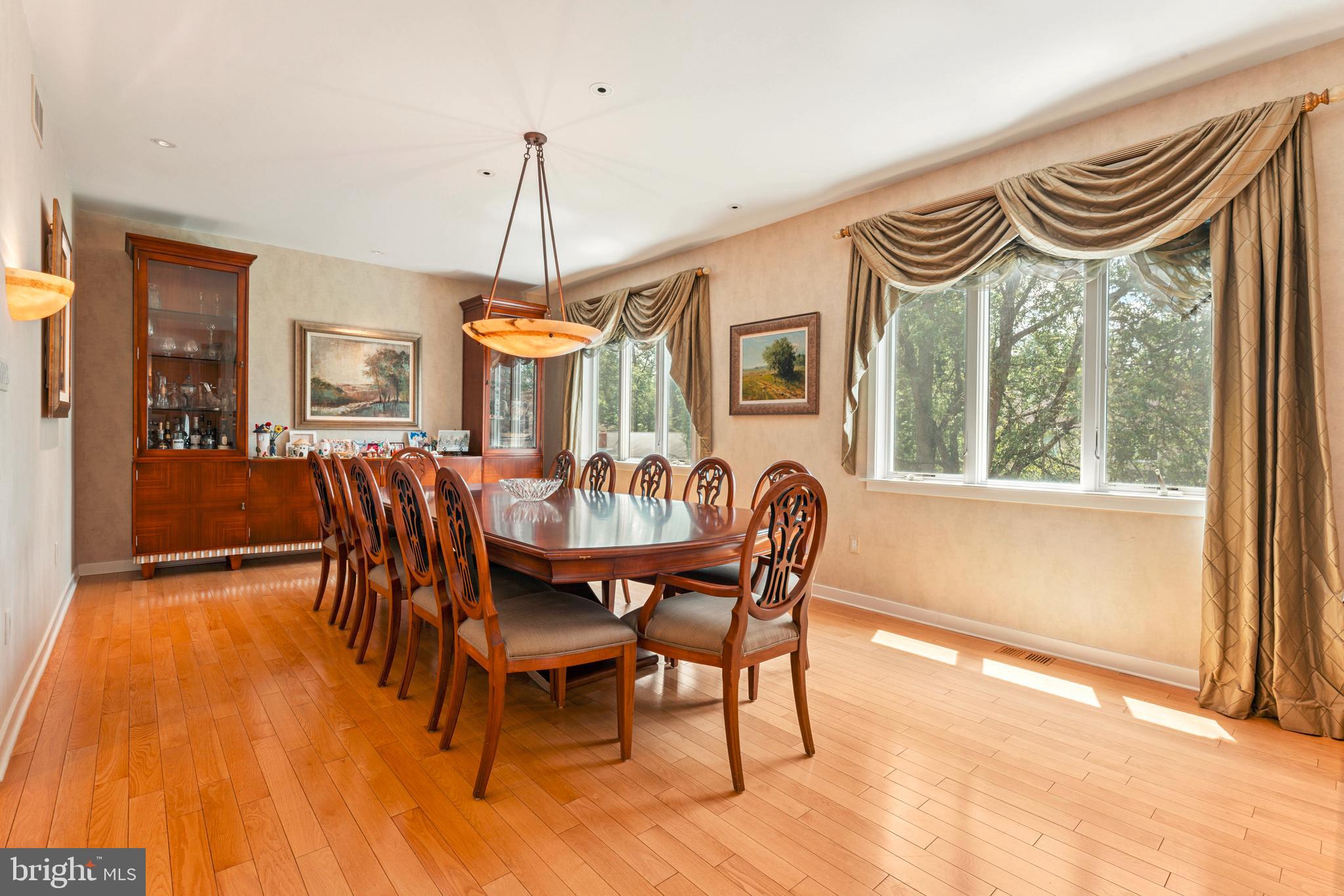 HUNTINGDON VALLEY - Residential