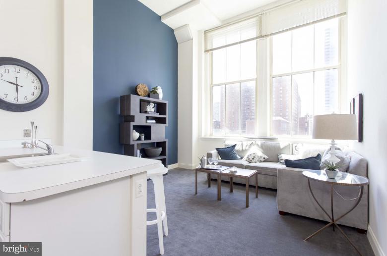 RITTENHOUSE SQUARE - Residential Lease