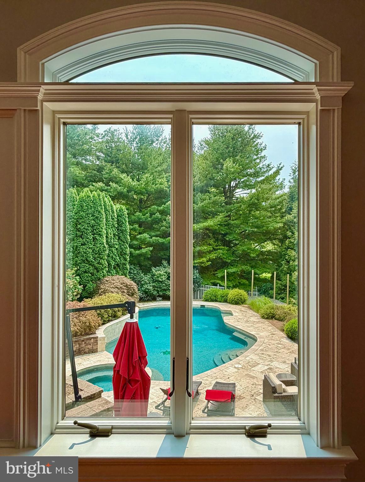 BIRDLAND - Residential