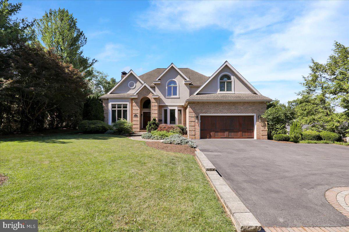 BIRDLAND - Residential