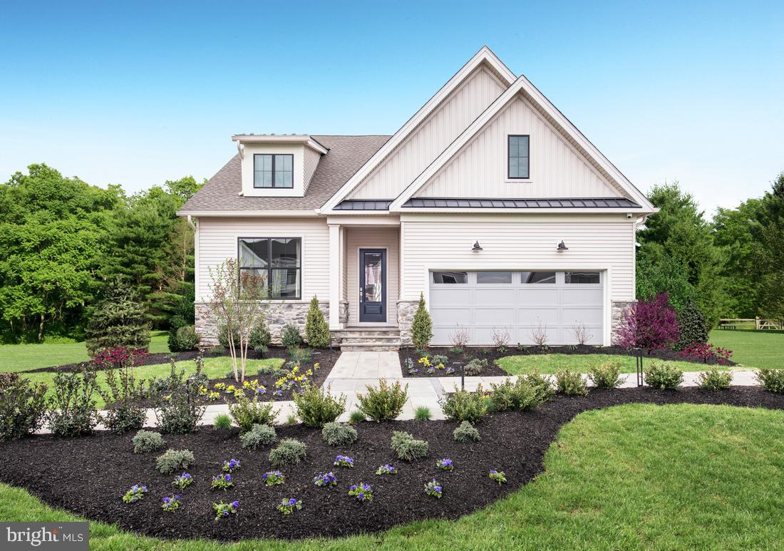 REGENCY AT WATERSIDE - Residential