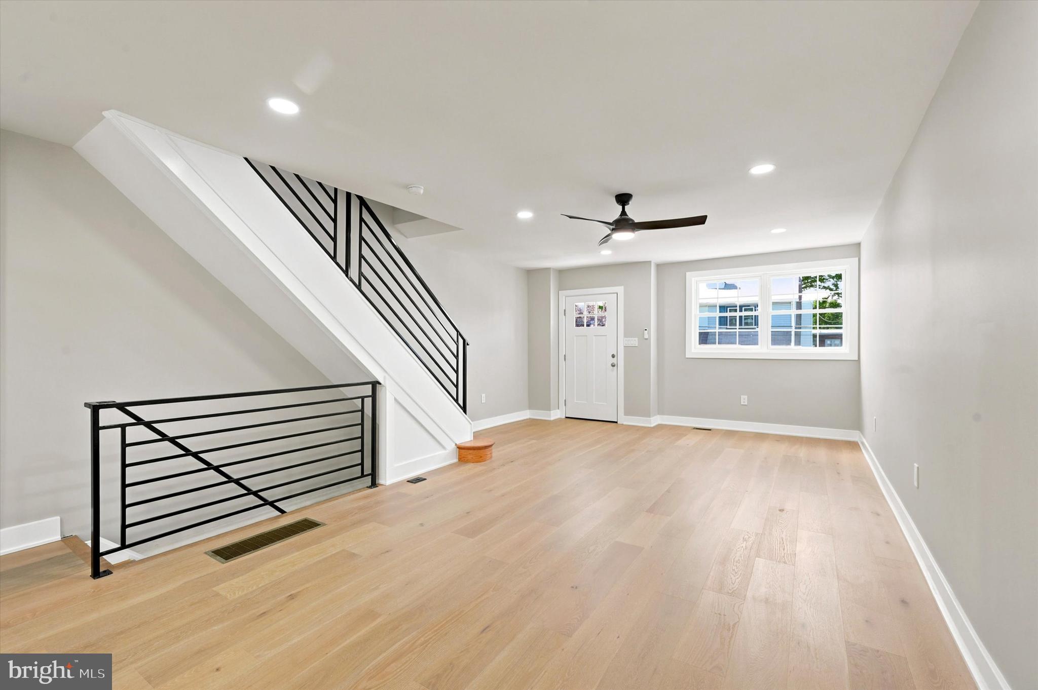 HIGHLAND PARK - Residential