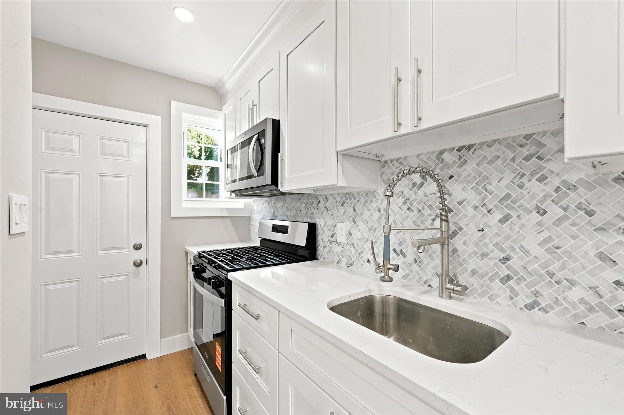 HIGHLAND PARK - Residential