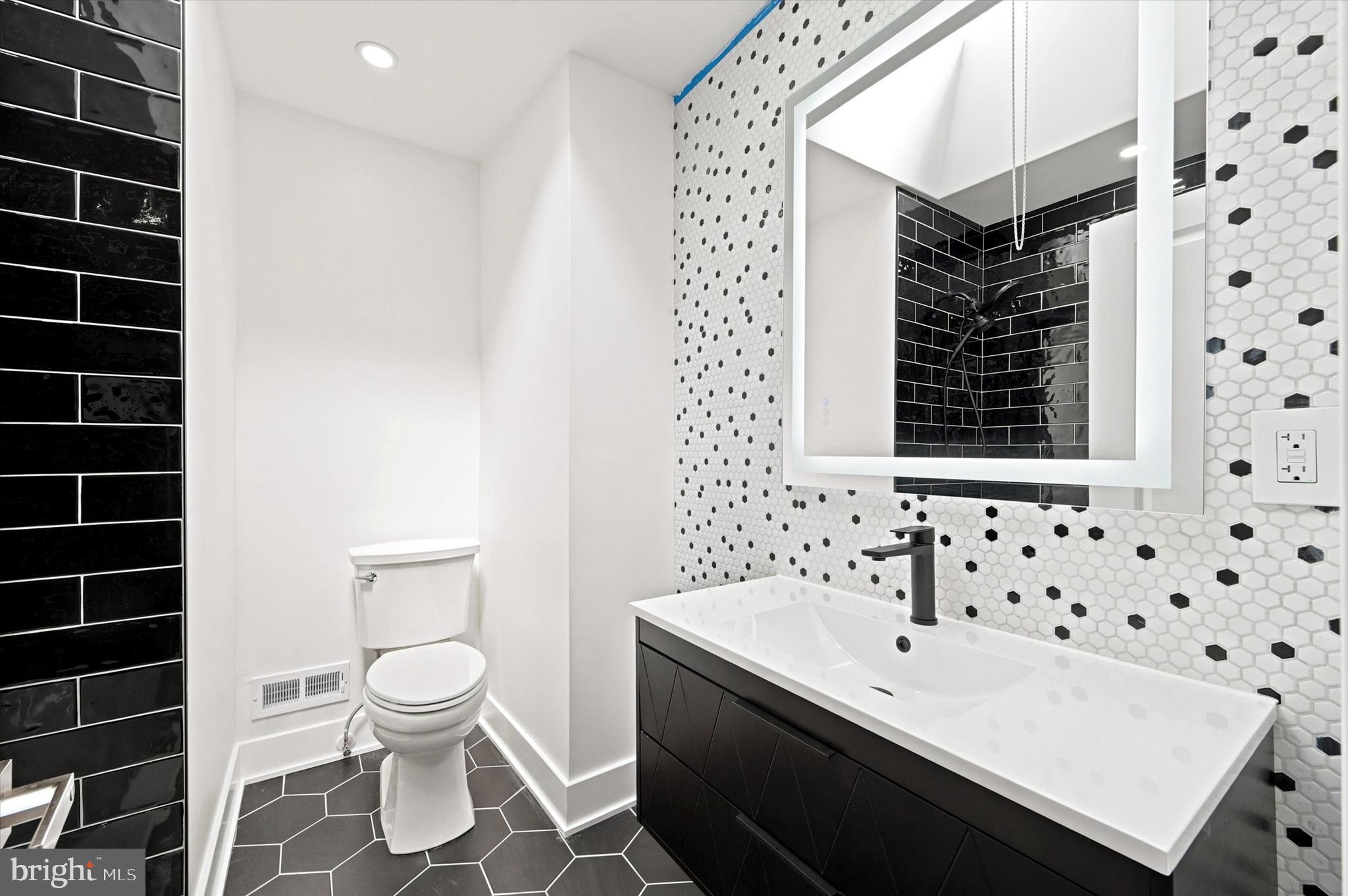 HIGHLAND PARK - Residential