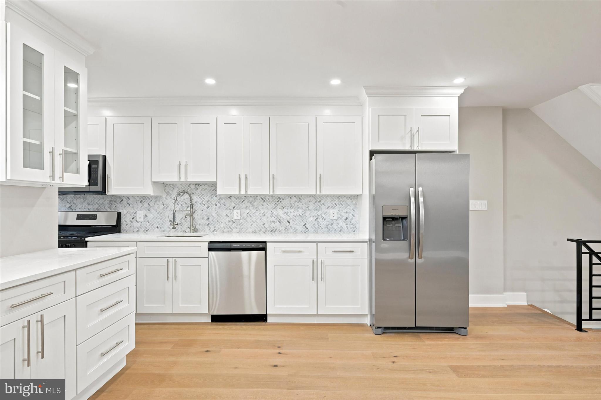 HIGHLAND PARK - Residential