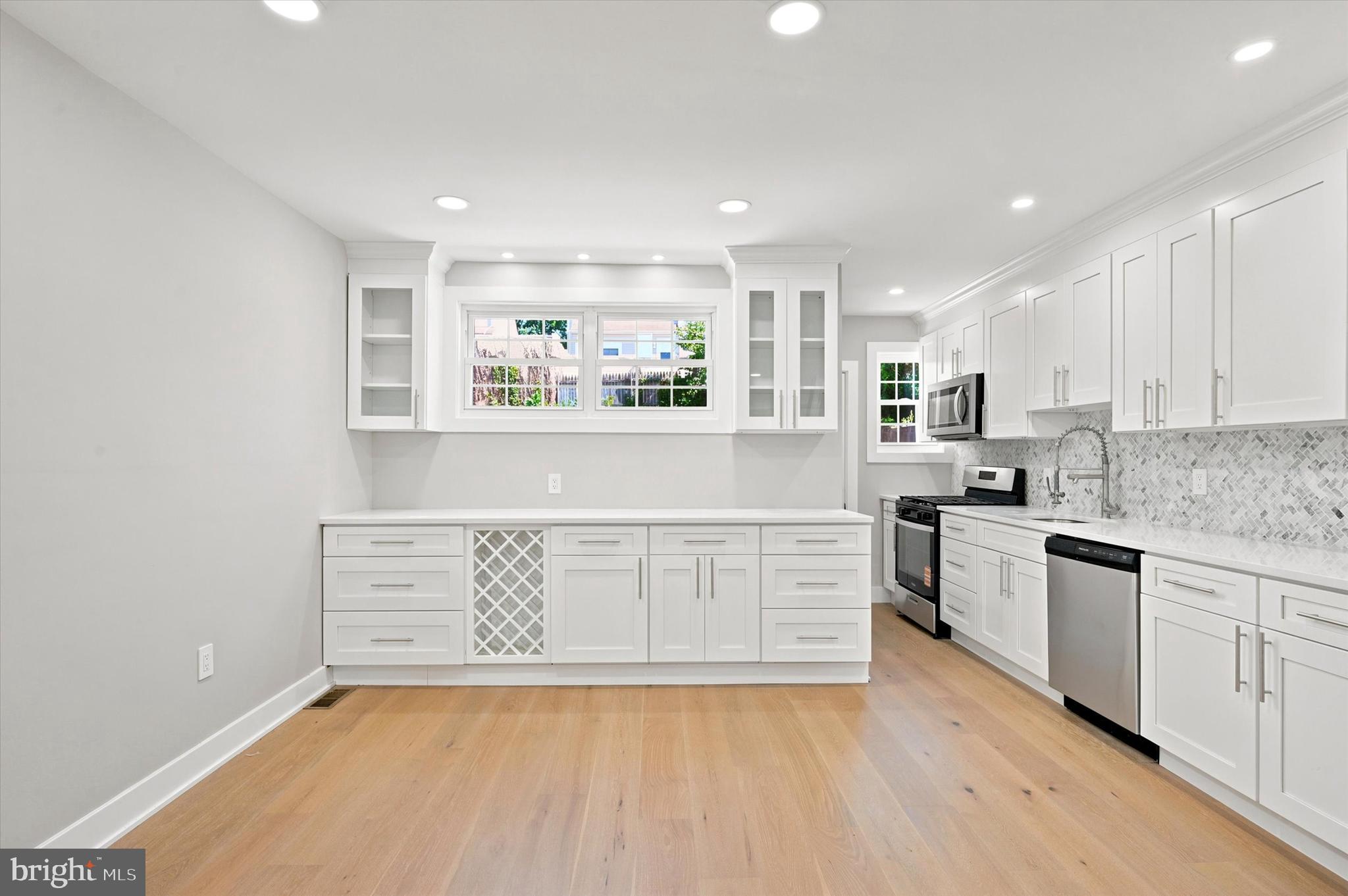 HIGHLAND PARK - Residential
