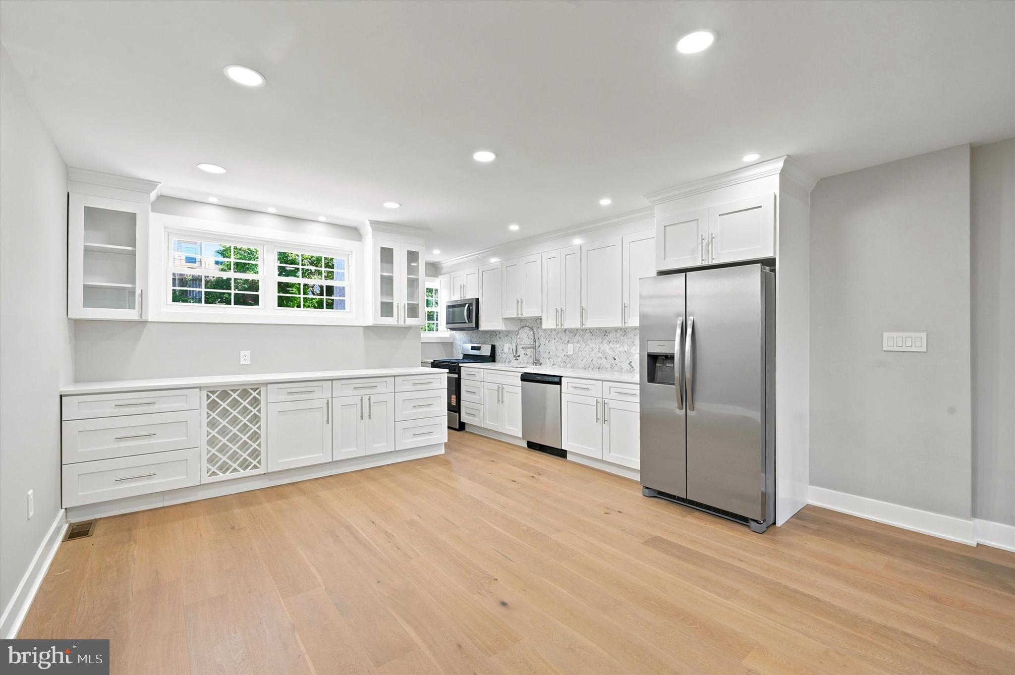 HIGHLAND PARK - Residential