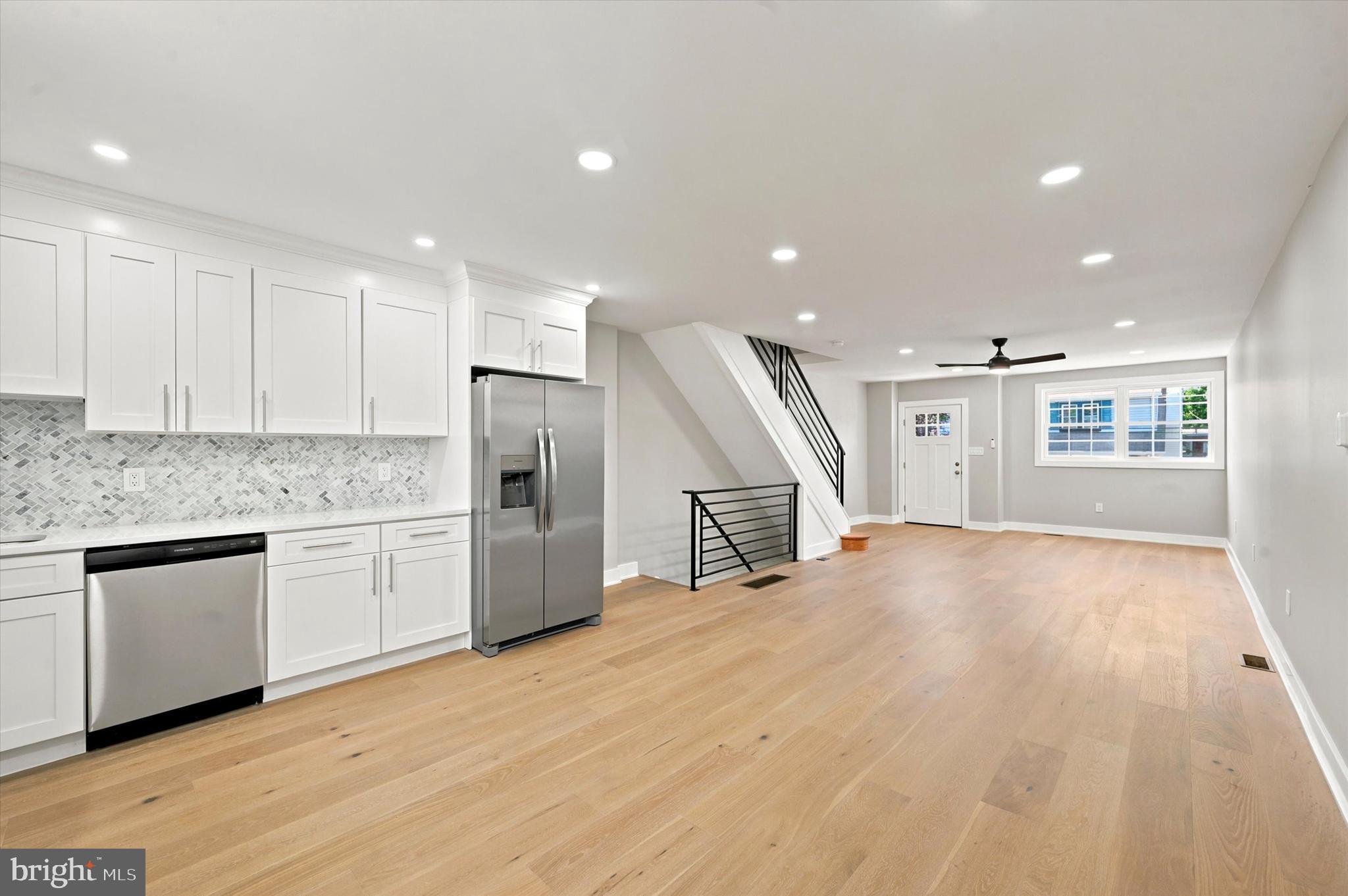 HIGHLAND PARK - Residential
