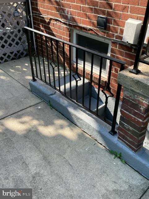 AVON PARK - Residential Lease