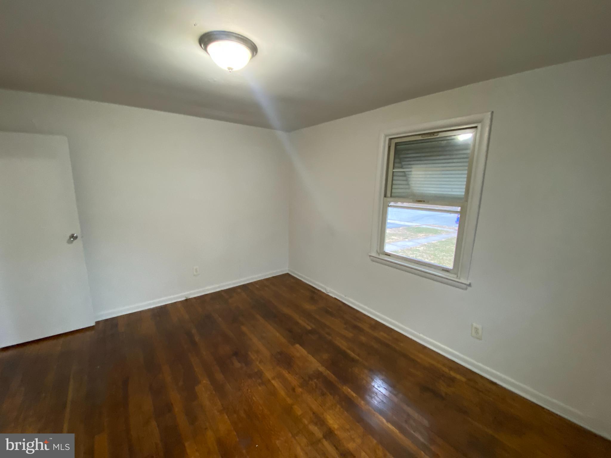 MAYFIELD - Residential Lease