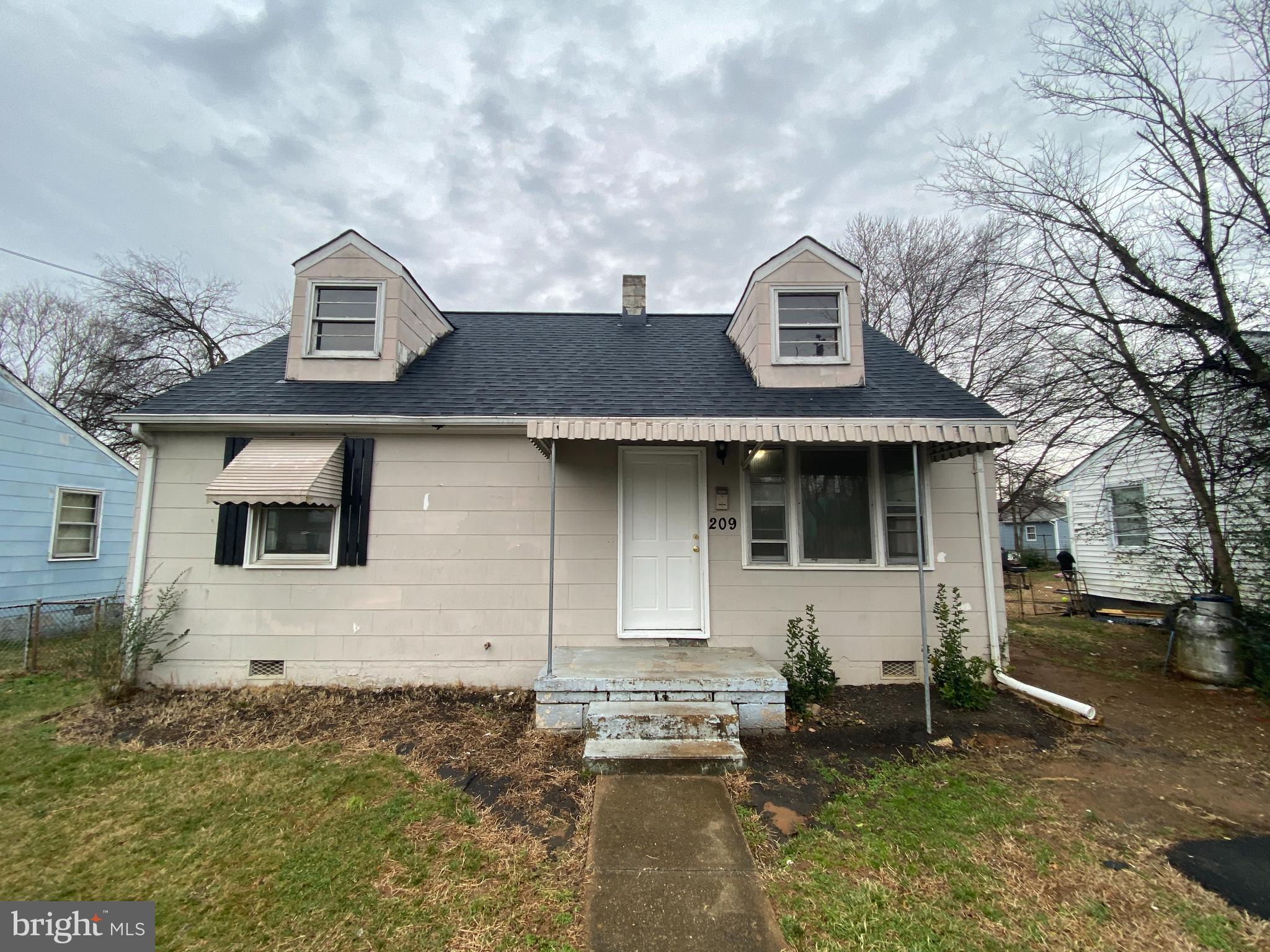 MAYFIELD - Residential Lease
