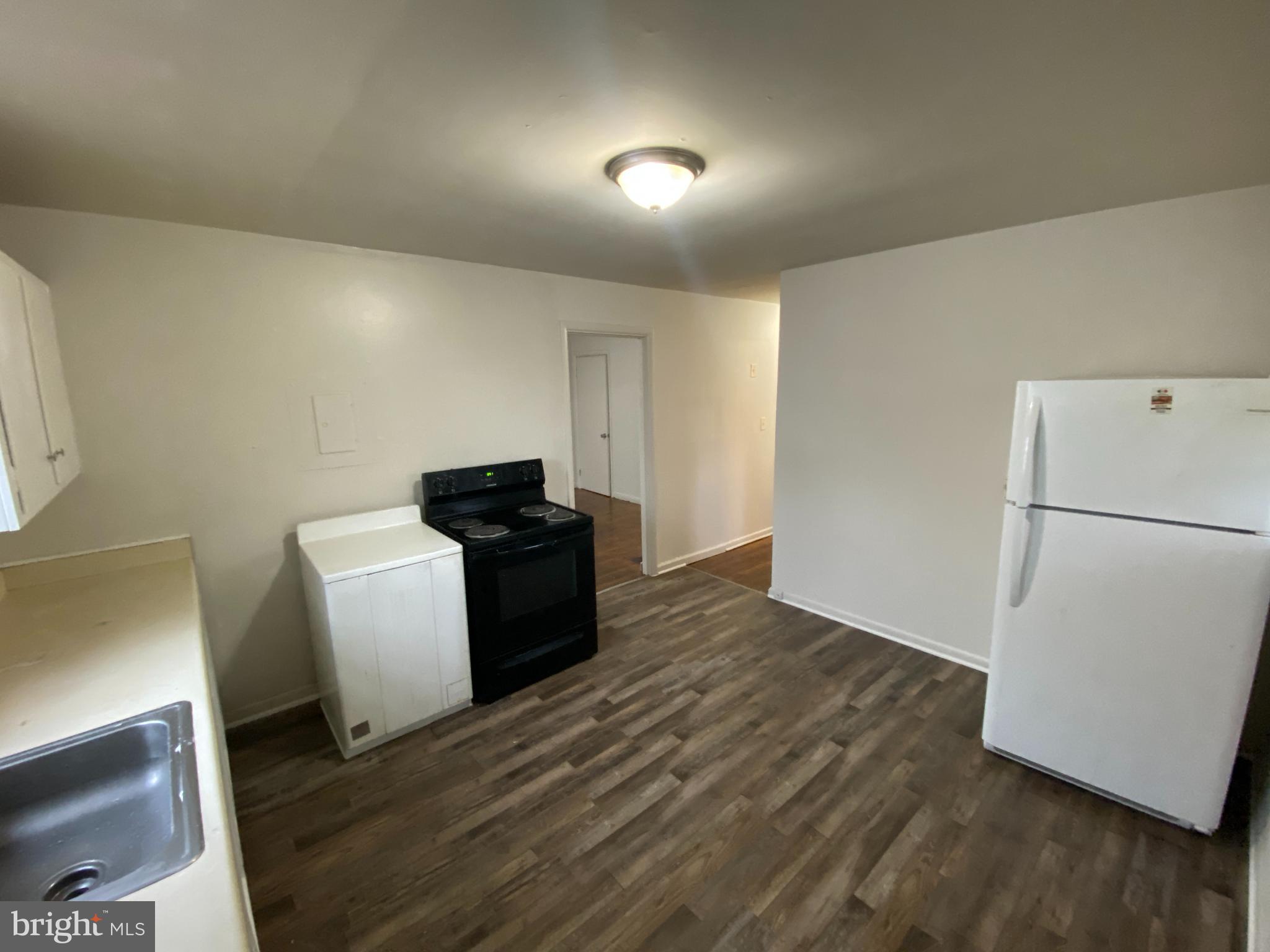 MAYFIELD - Residential Lease