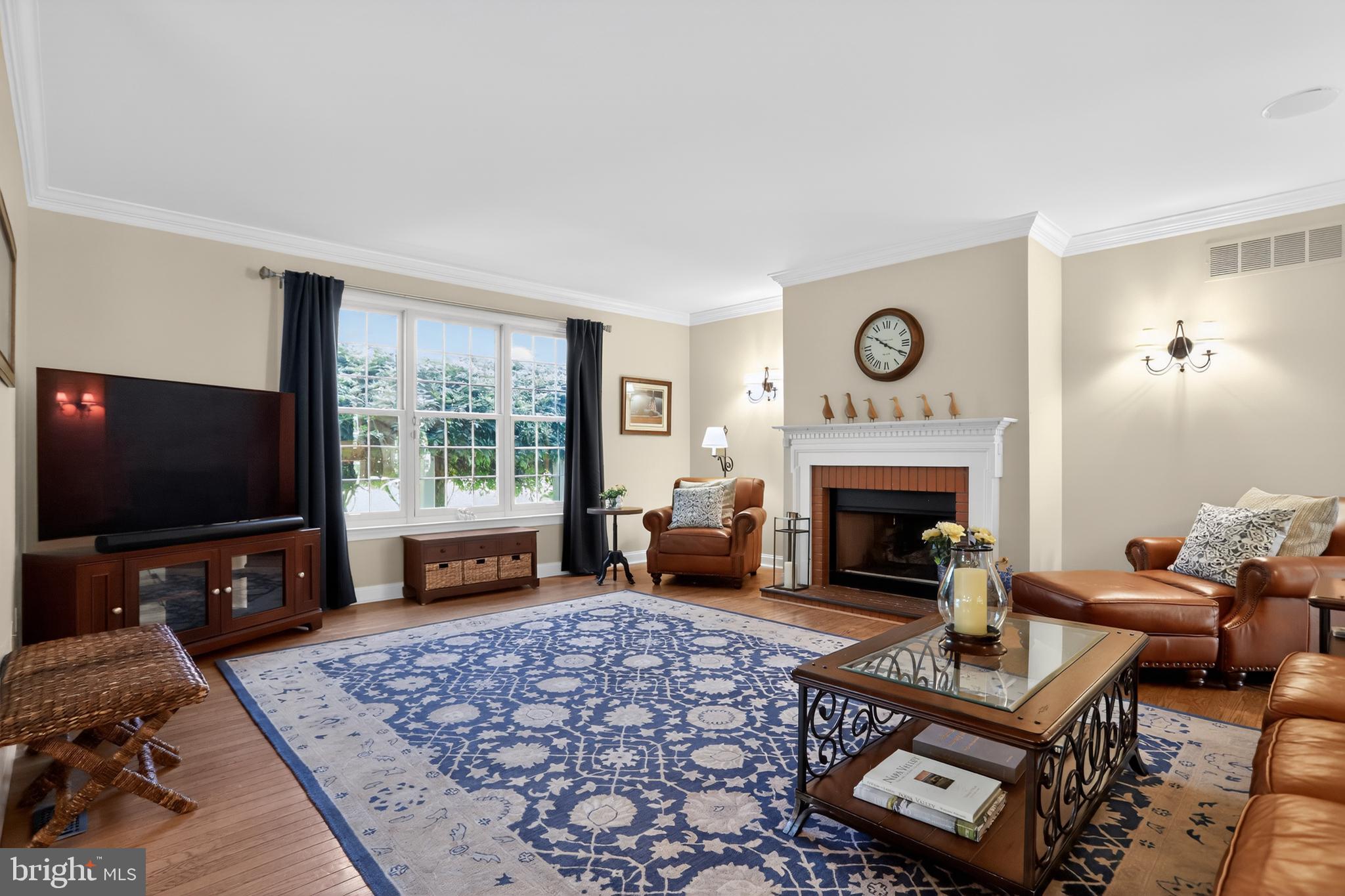 CLEARVIEW ESTS - Residential