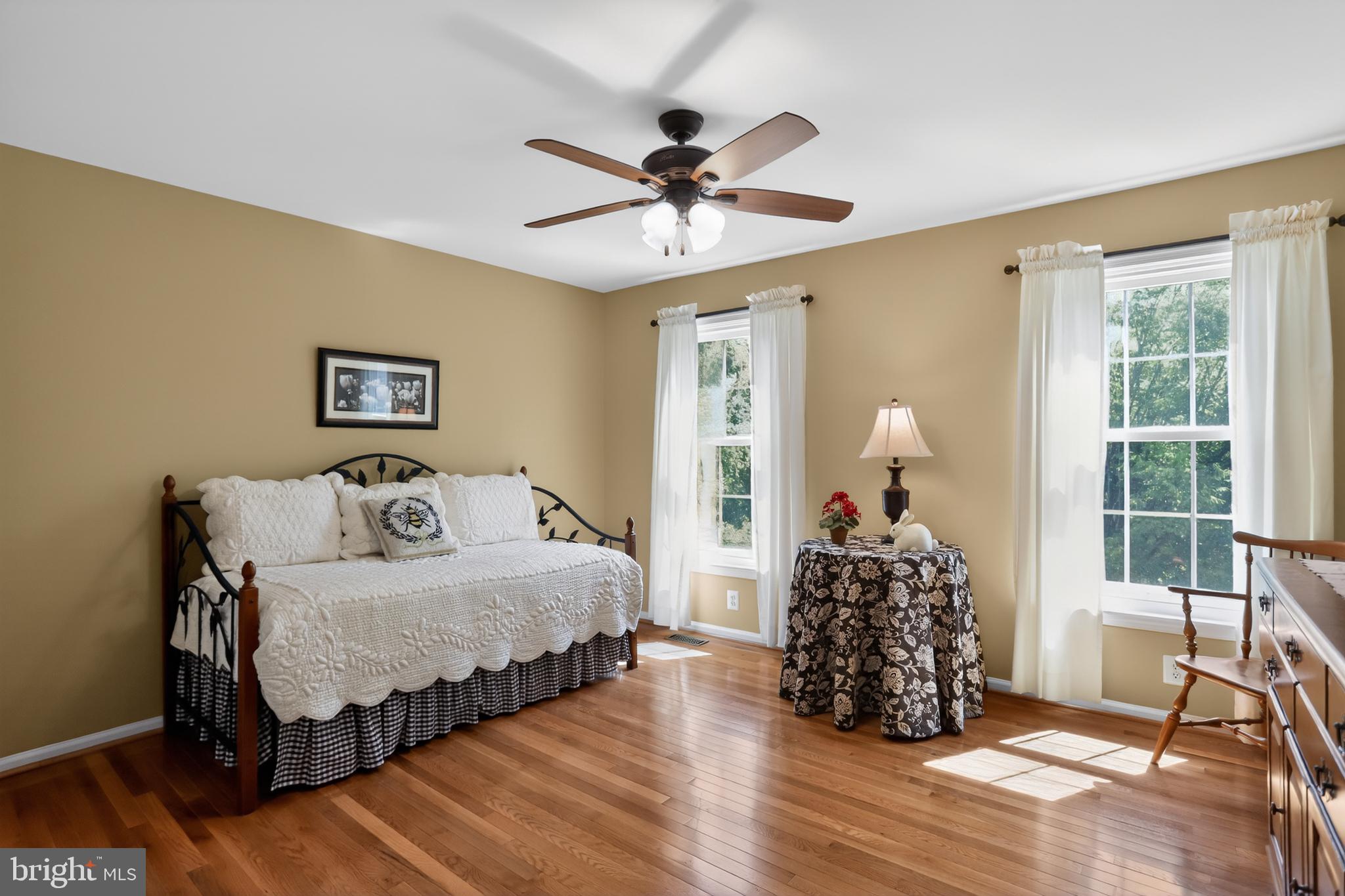 CLEARVIEW ESTS - Residential