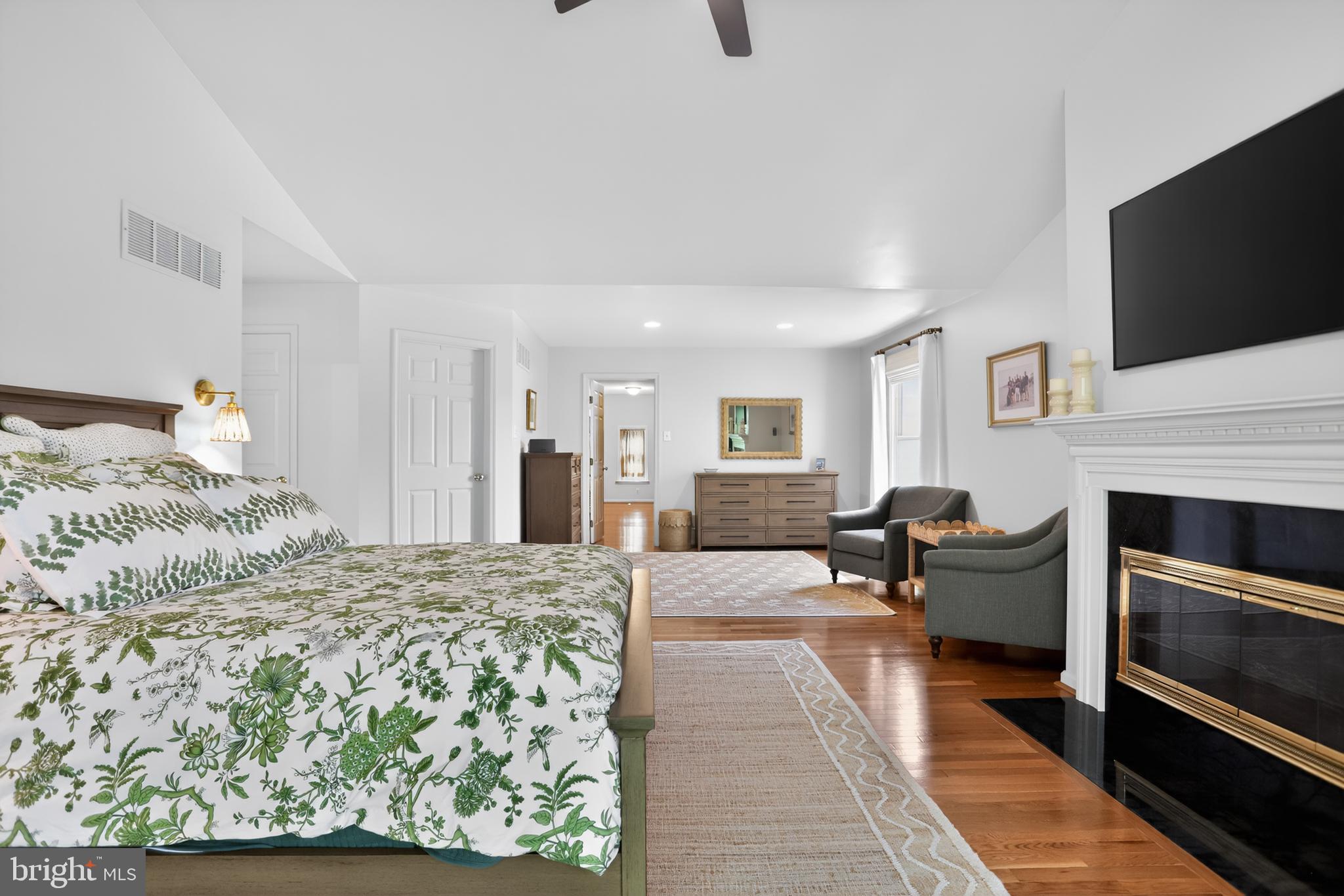 CLEARVIEW ESTS - Residential
