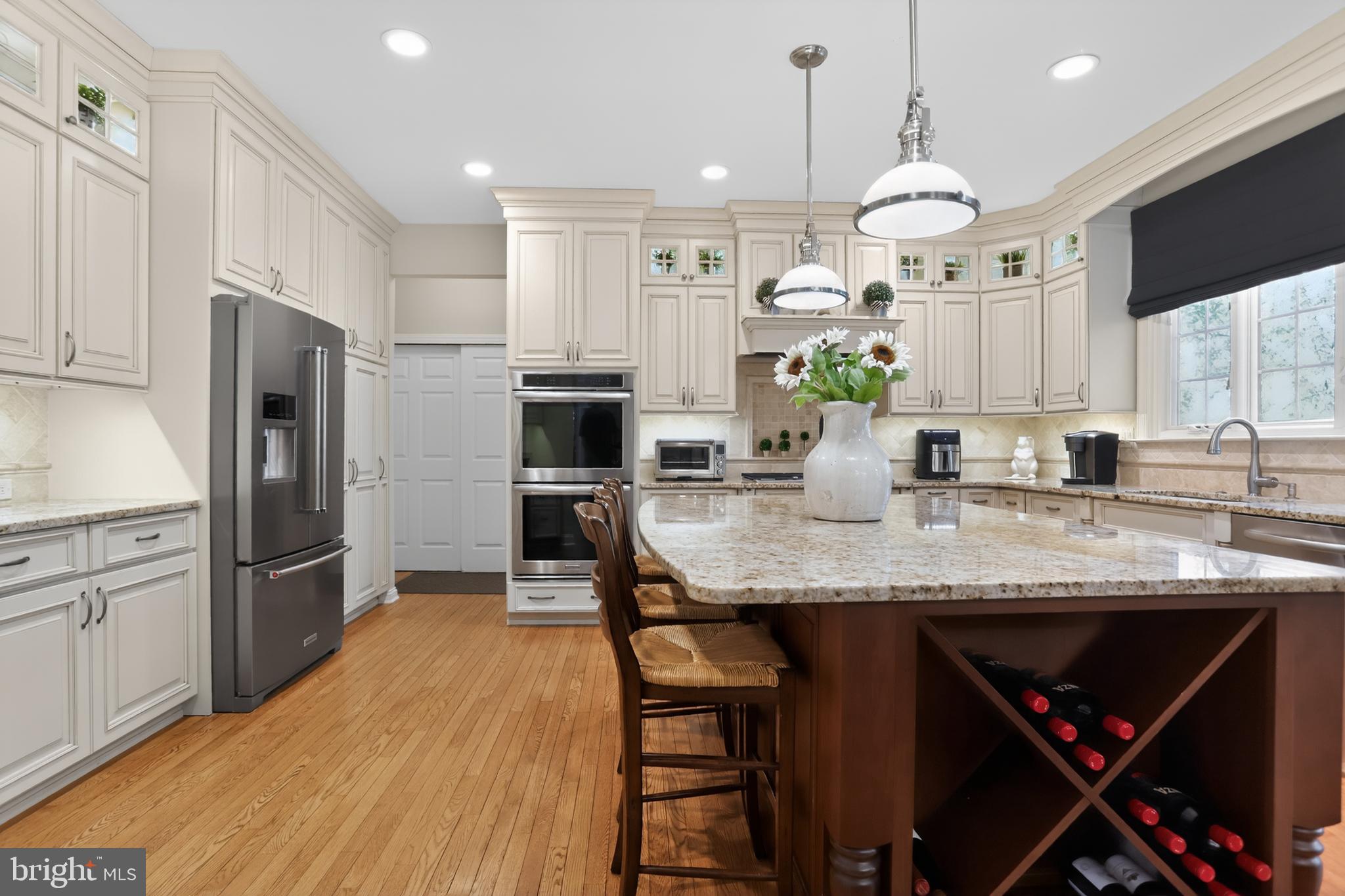 CLEARVIEW ESTS - Residential