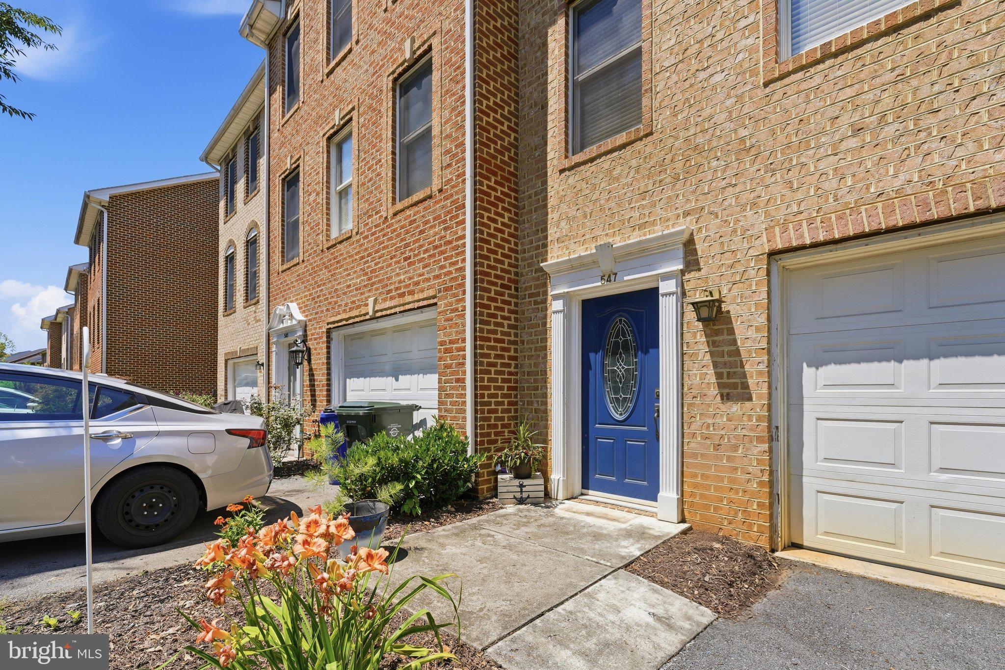 PANGBORN PARK - Residential