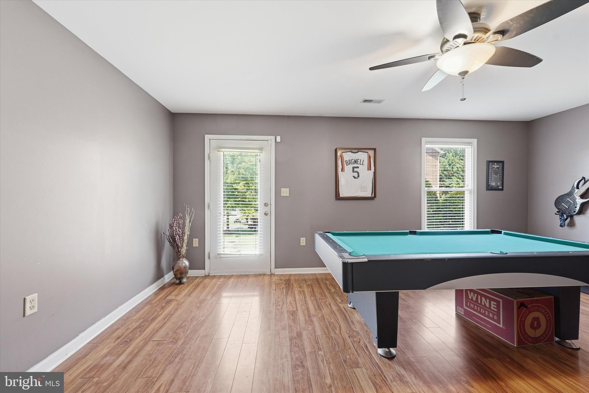PANGBORN PARK - Residential