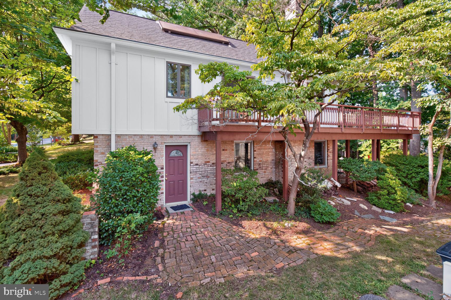 POTOMAC WOODS - Residential