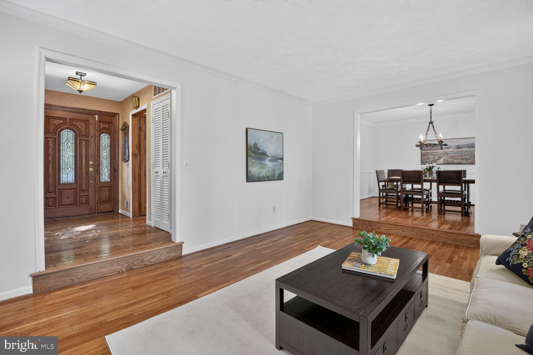 POTOMAC WOODS - Residential