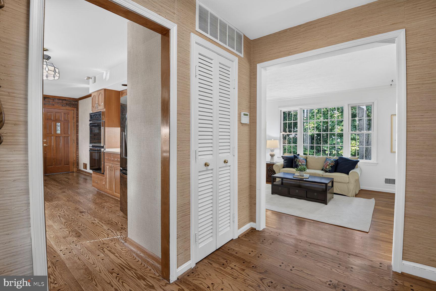 POTOMAC WOODS - Residential