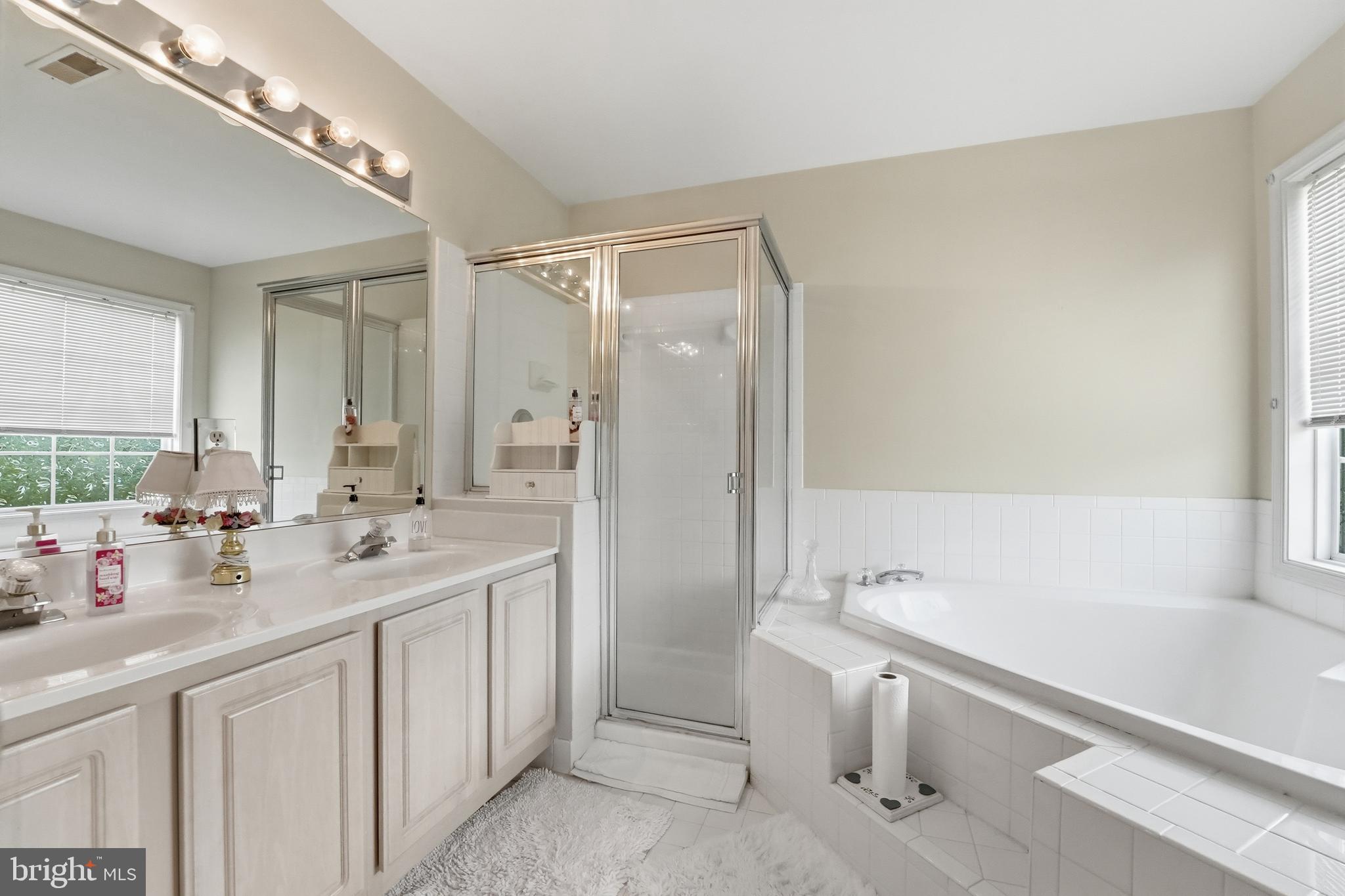 BRIDLEWOOD - Residential