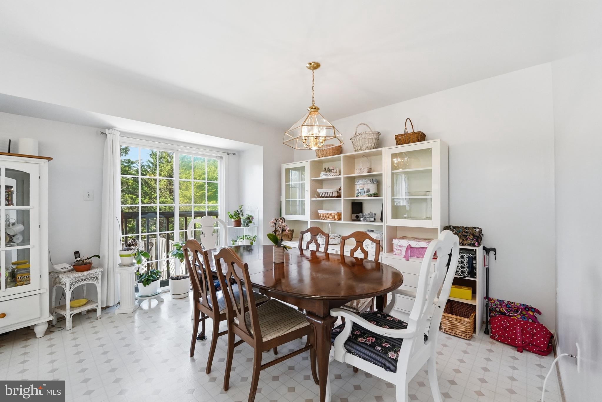 BRIDLEWOOD - Residential