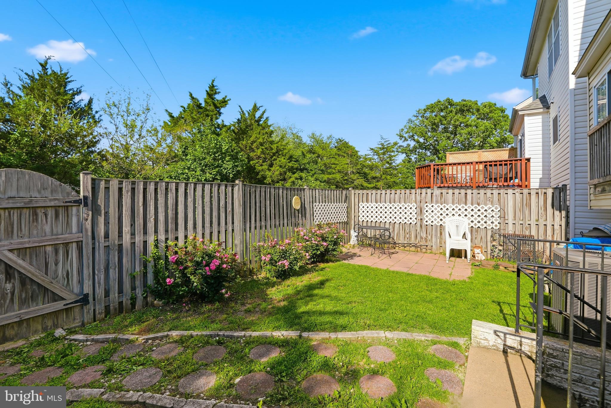 BRIDLEWOOD - Residential