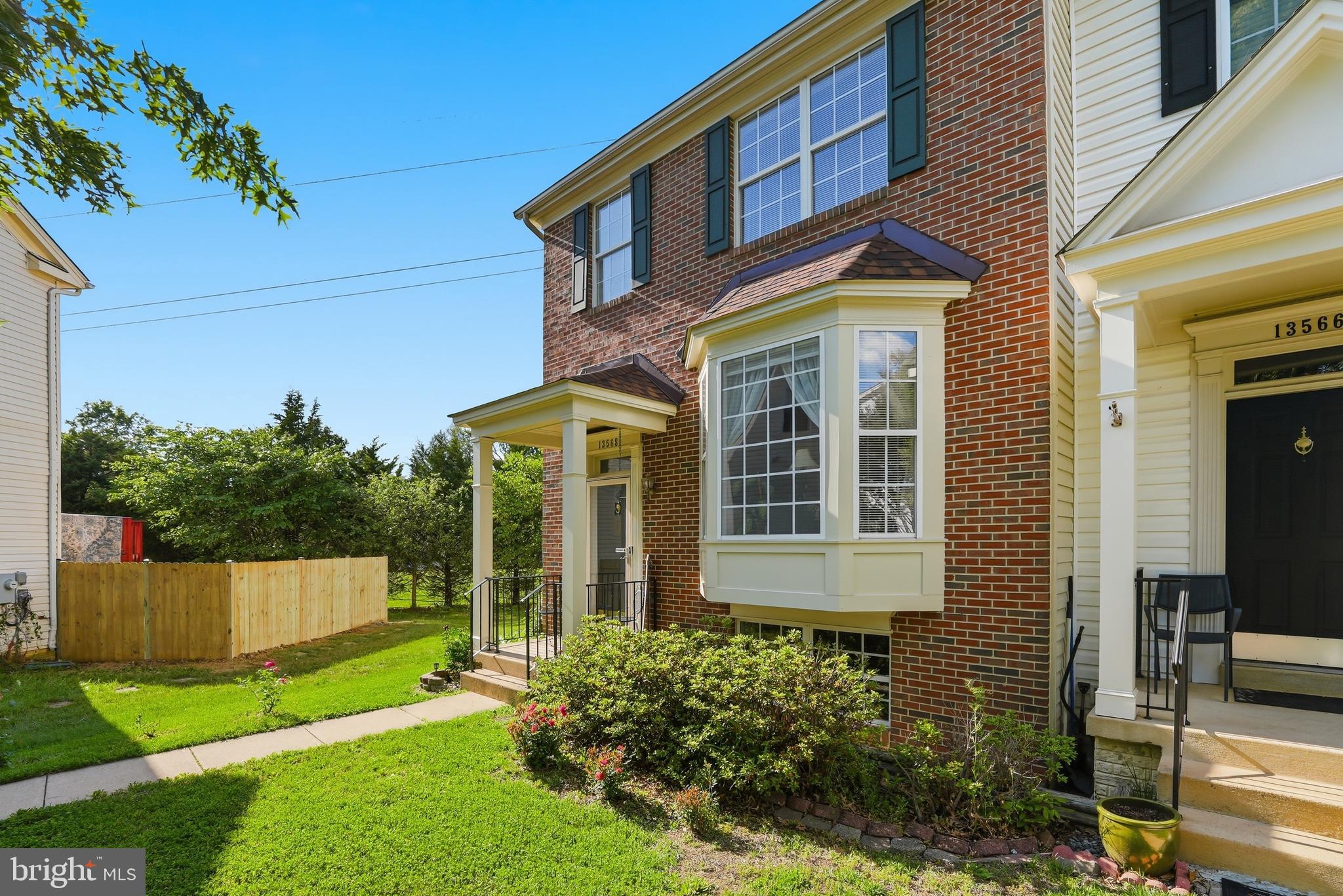 BRIDLEWOOD - Residential