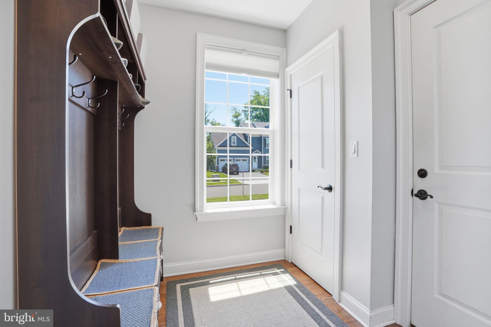 OAKVIEW ESTATES - Residential