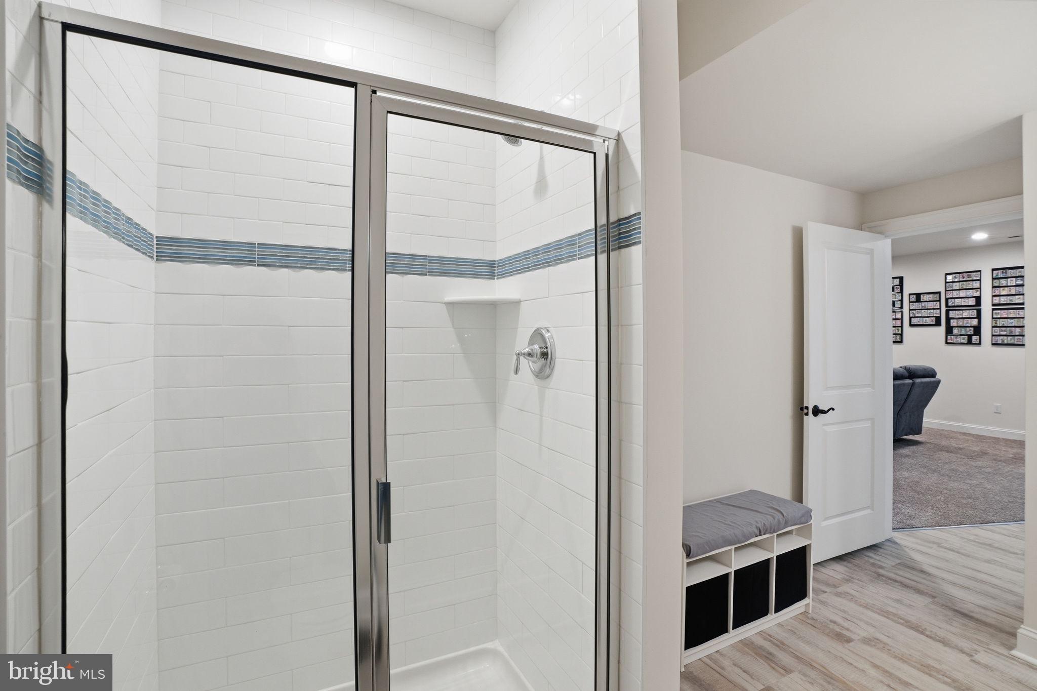 OAKVIEW ESTATES - Residential
