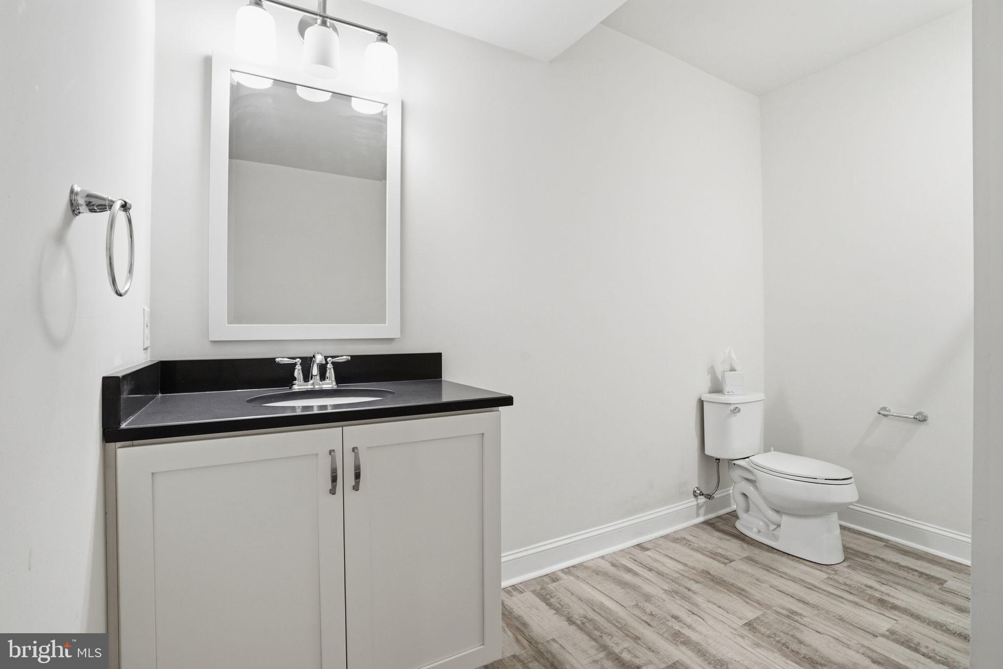 OAKVIEW ESTATES - Residential