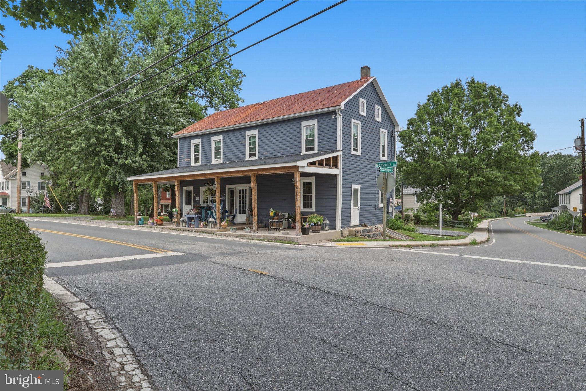 WOLFSVILLE - Residential