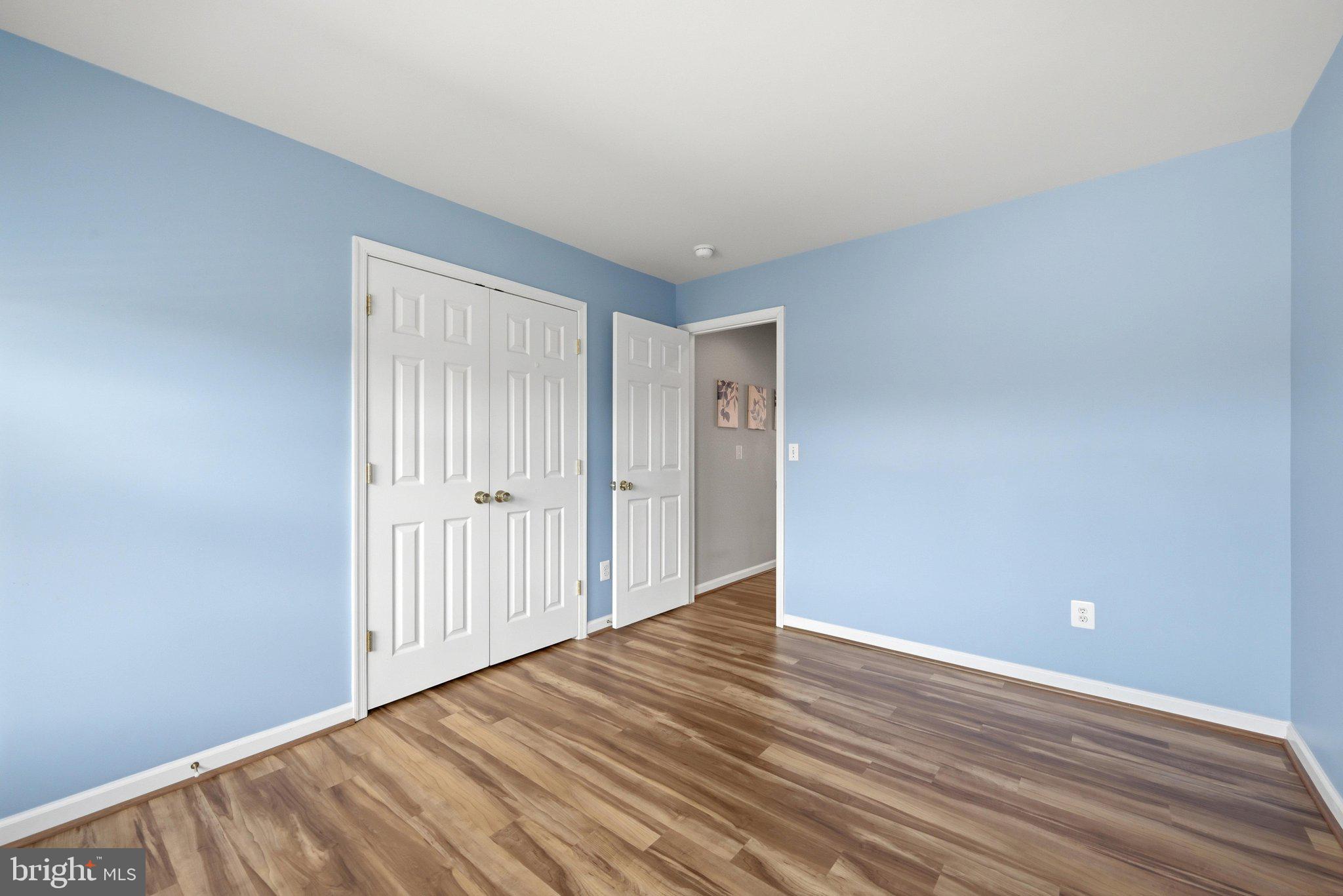 WAKELAND MANOR - Residential