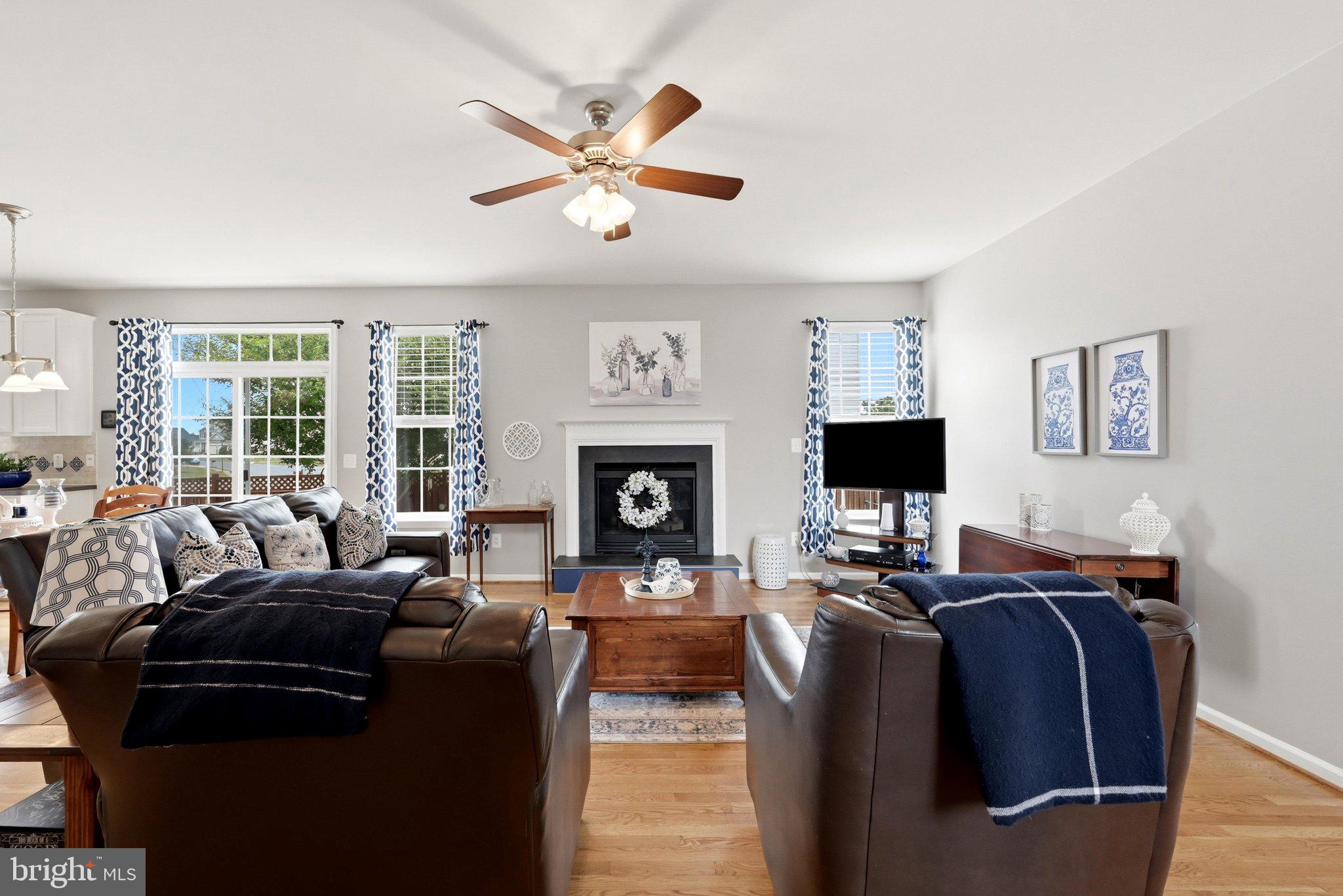 WAKELAND MANOR - Residential