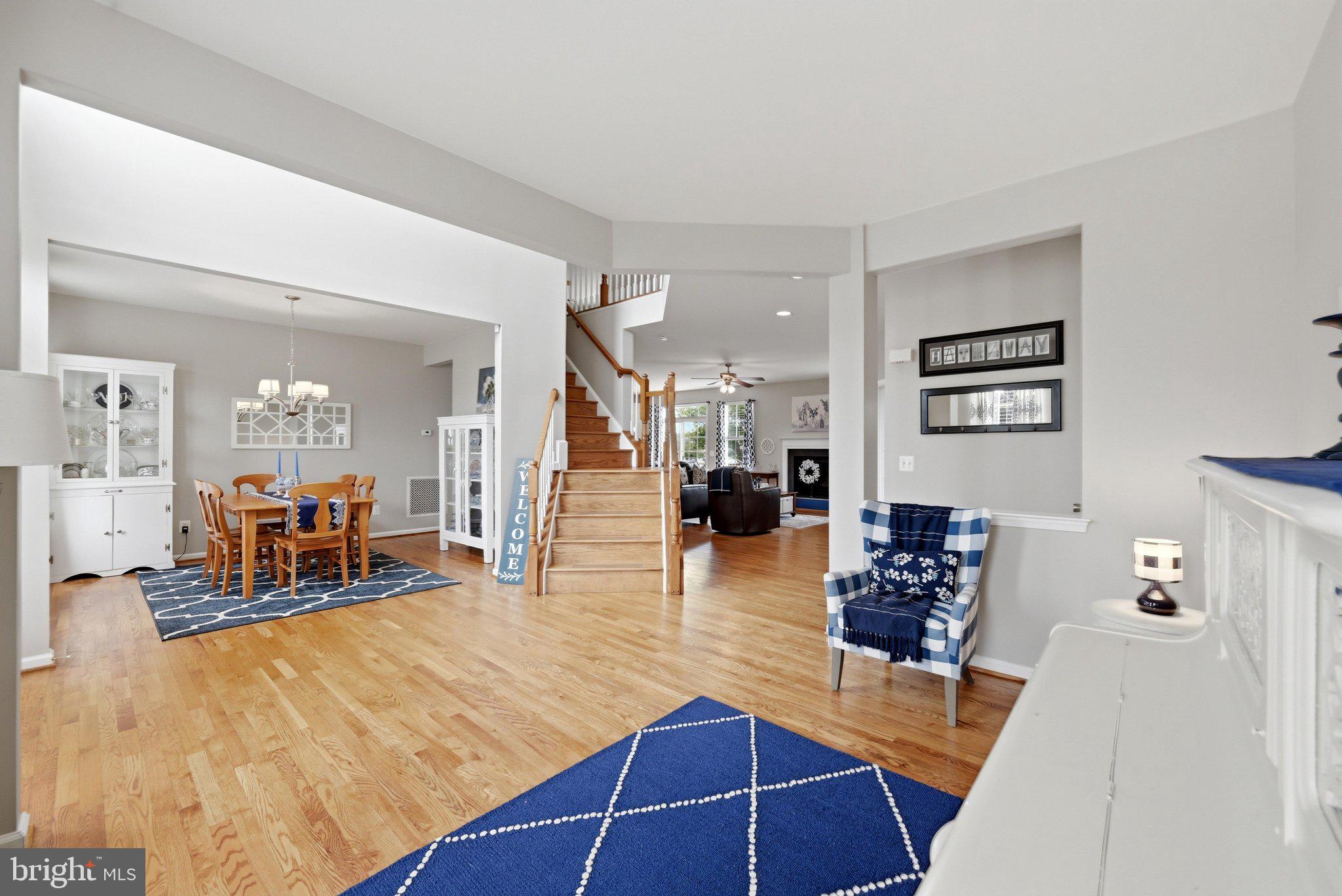 WAKELAND MANOR - Residential