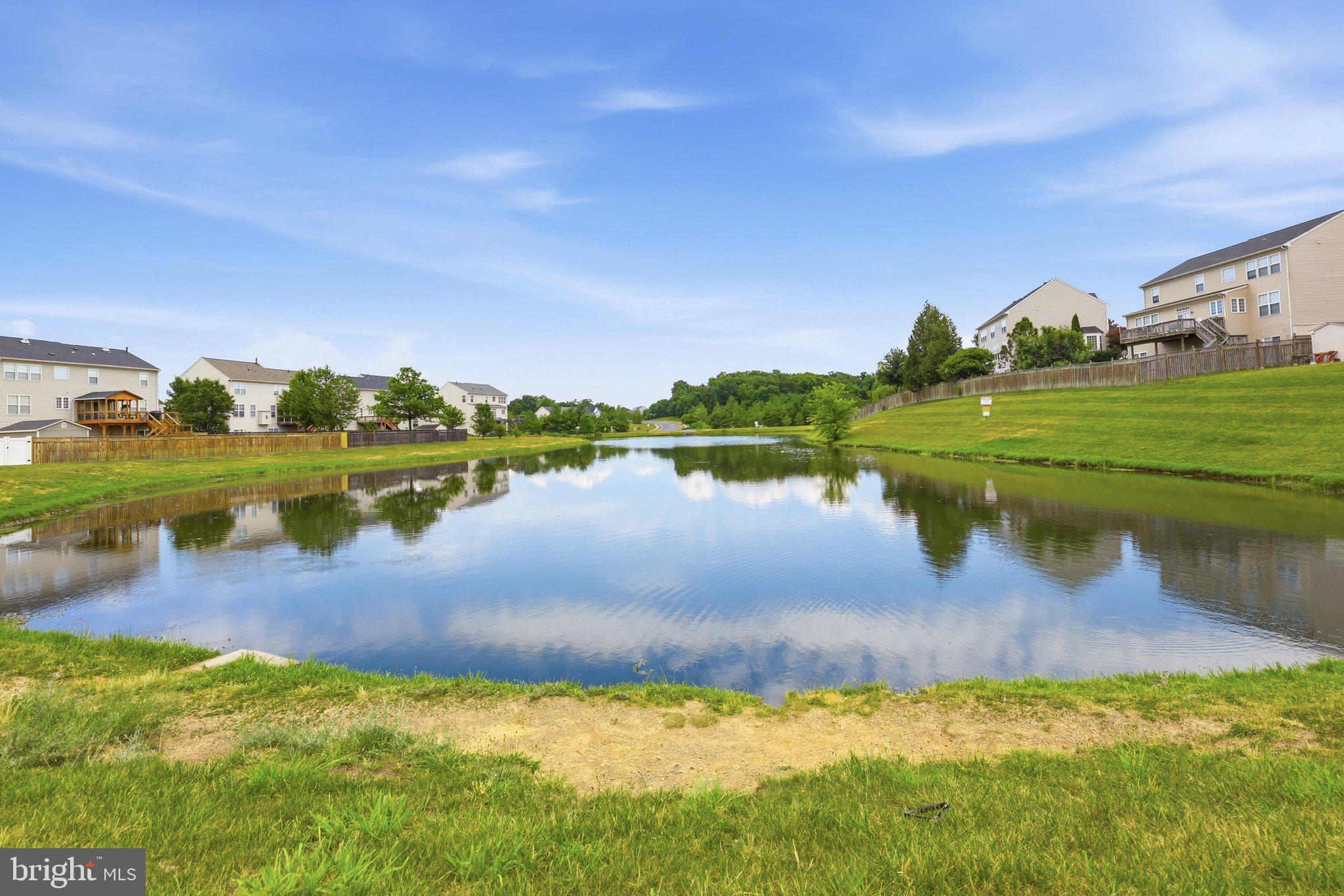 WAKELAND MANOR - Residential