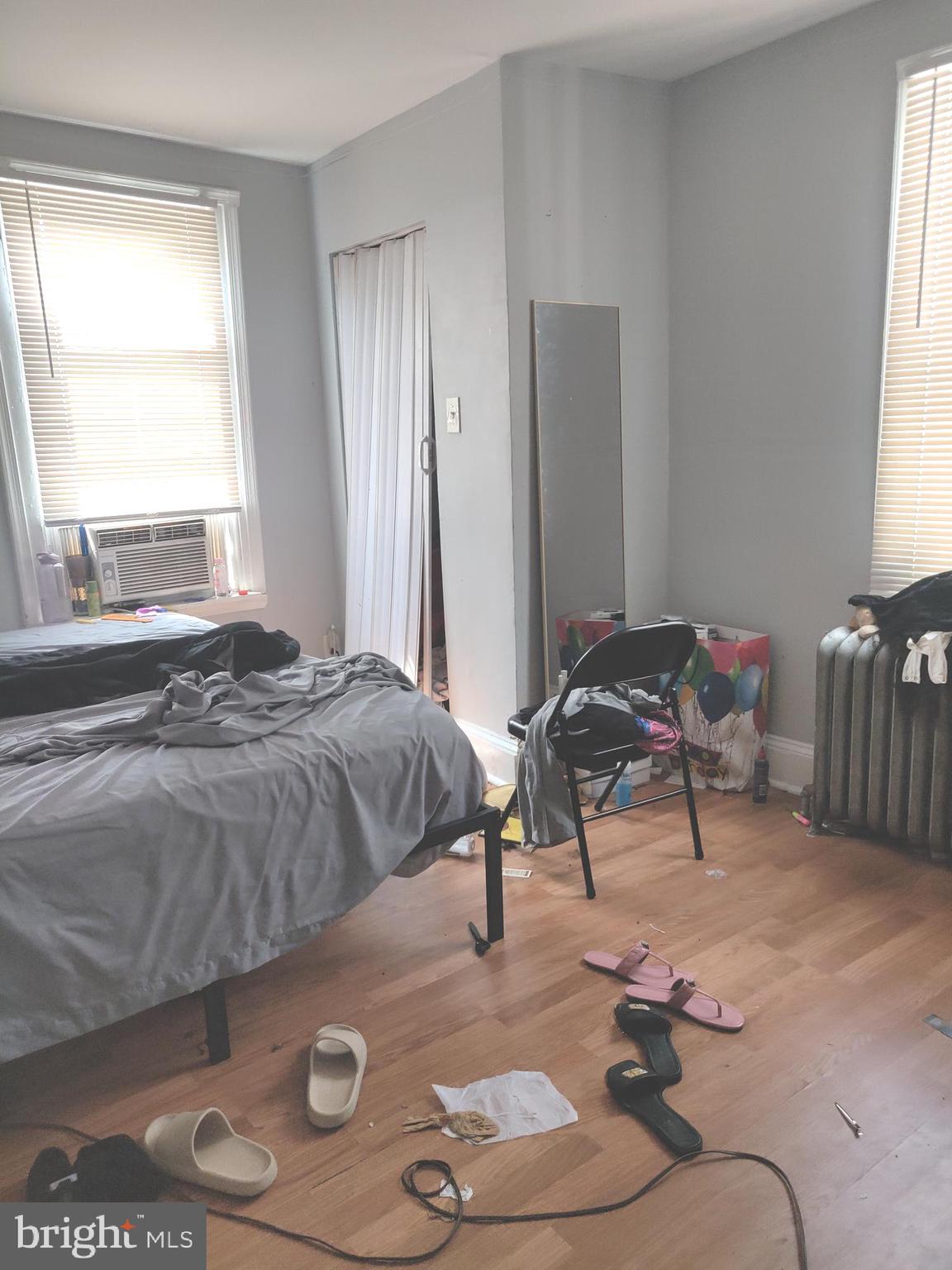 PHILADELPHIA (WEST) - Residential