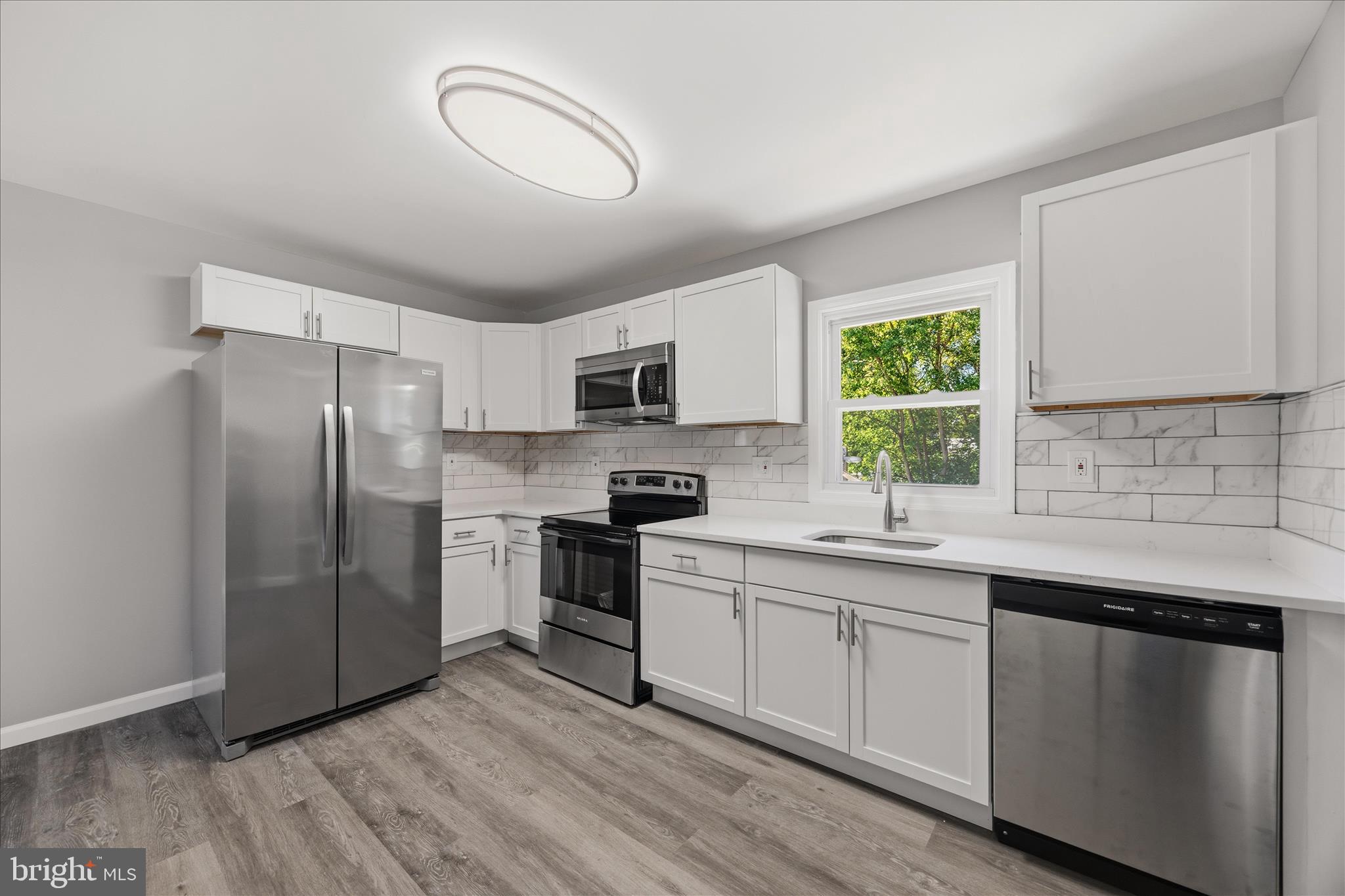 CHESTER HARBOR - Residential