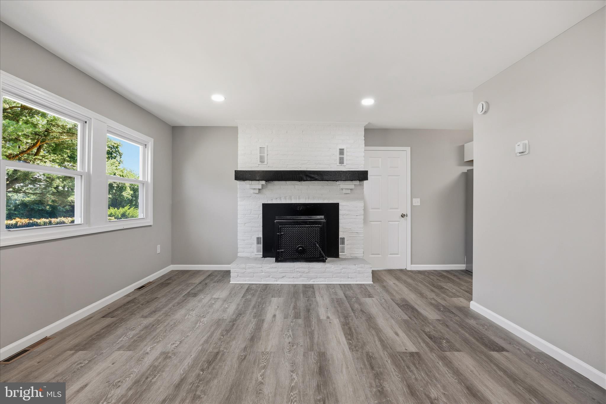 CHESTER HARBOR - Residential