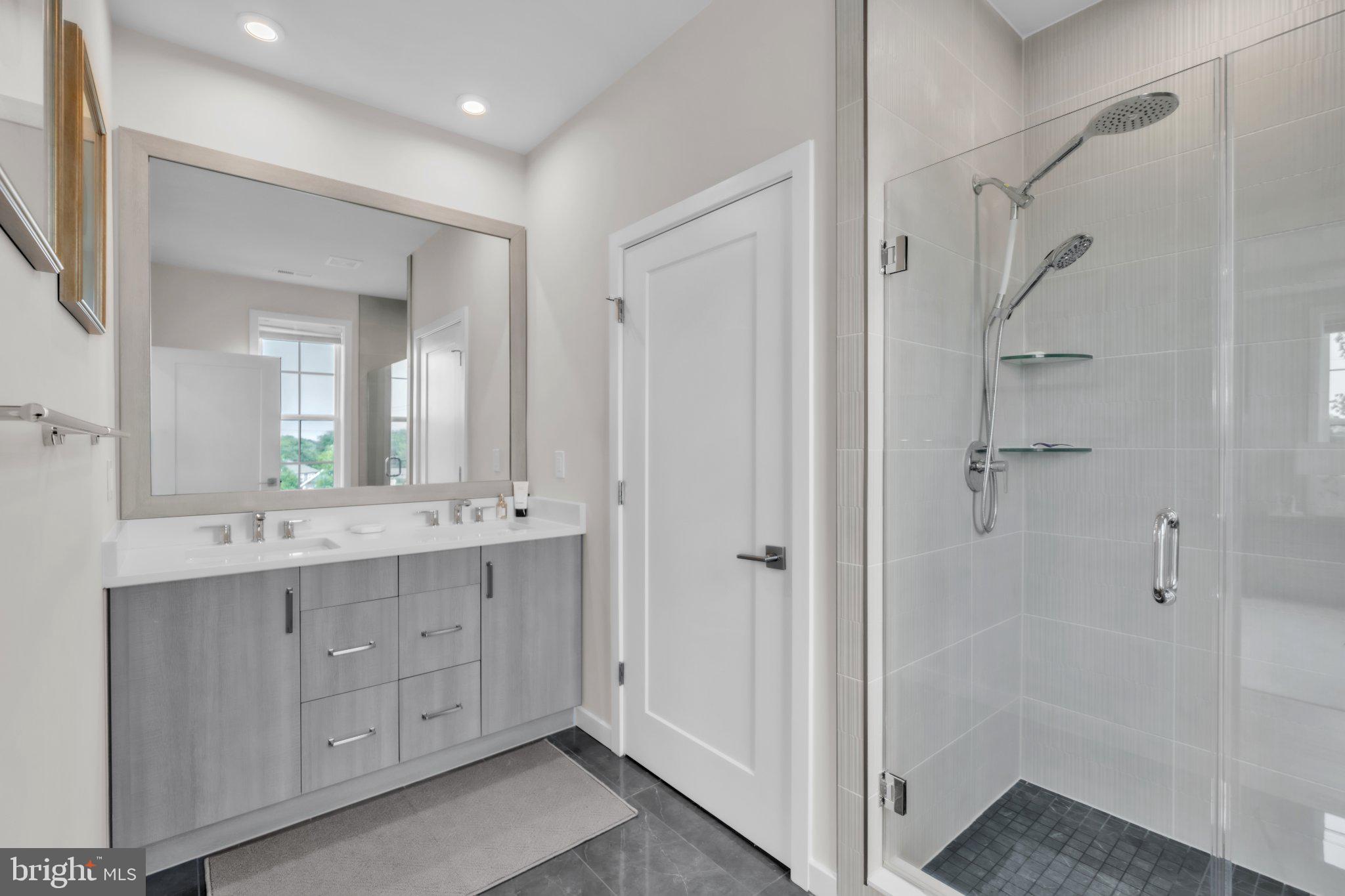UNION PARK AT MCLEAN - Residential