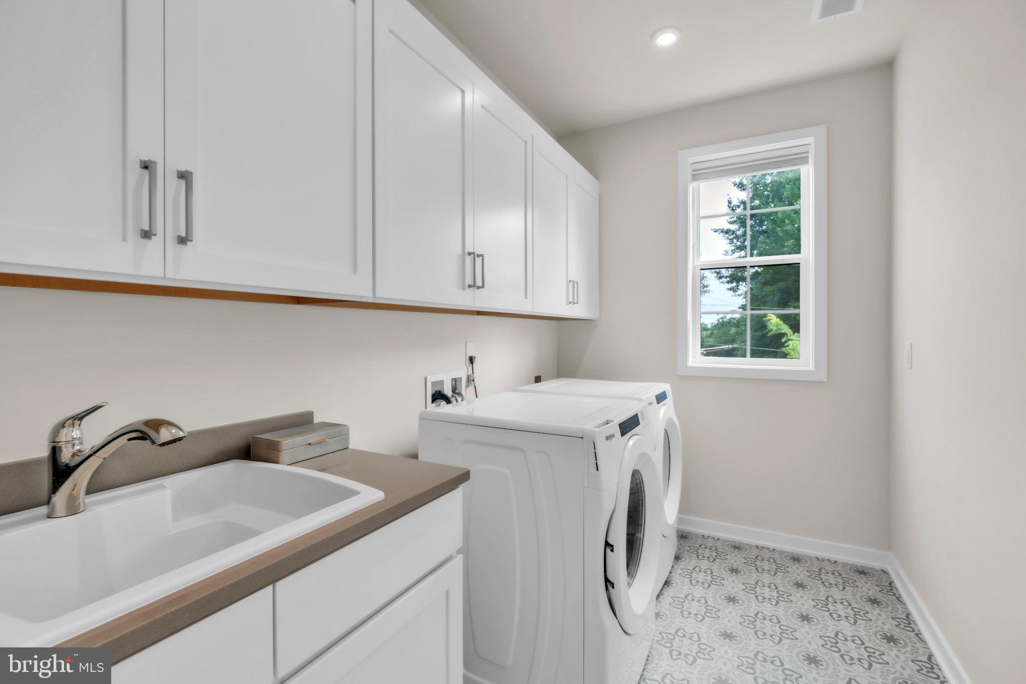 UNION PARK AT MCLEAN - Residential